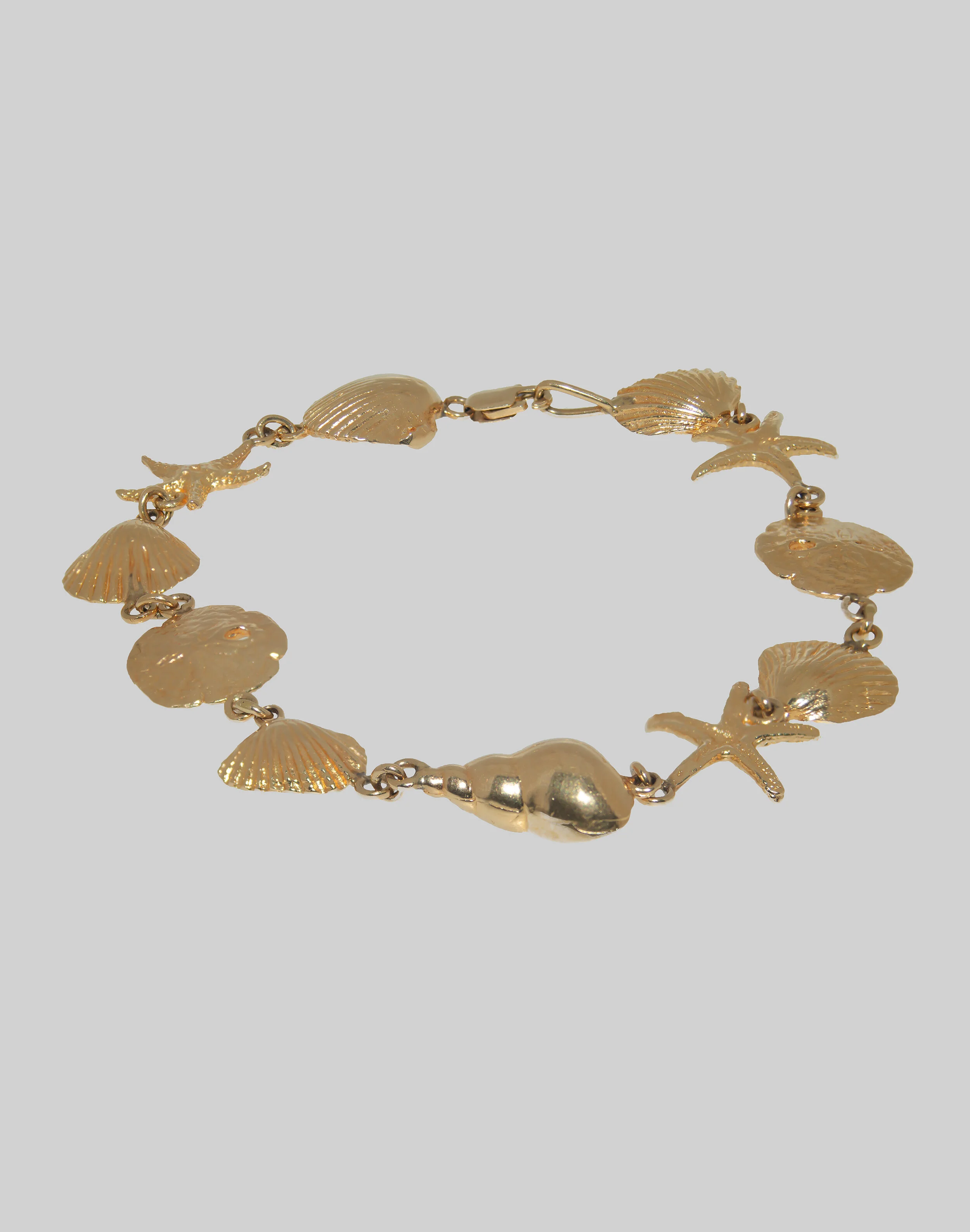 14K Yellow Gold Hand Made Seashell Design Bracelet £490
