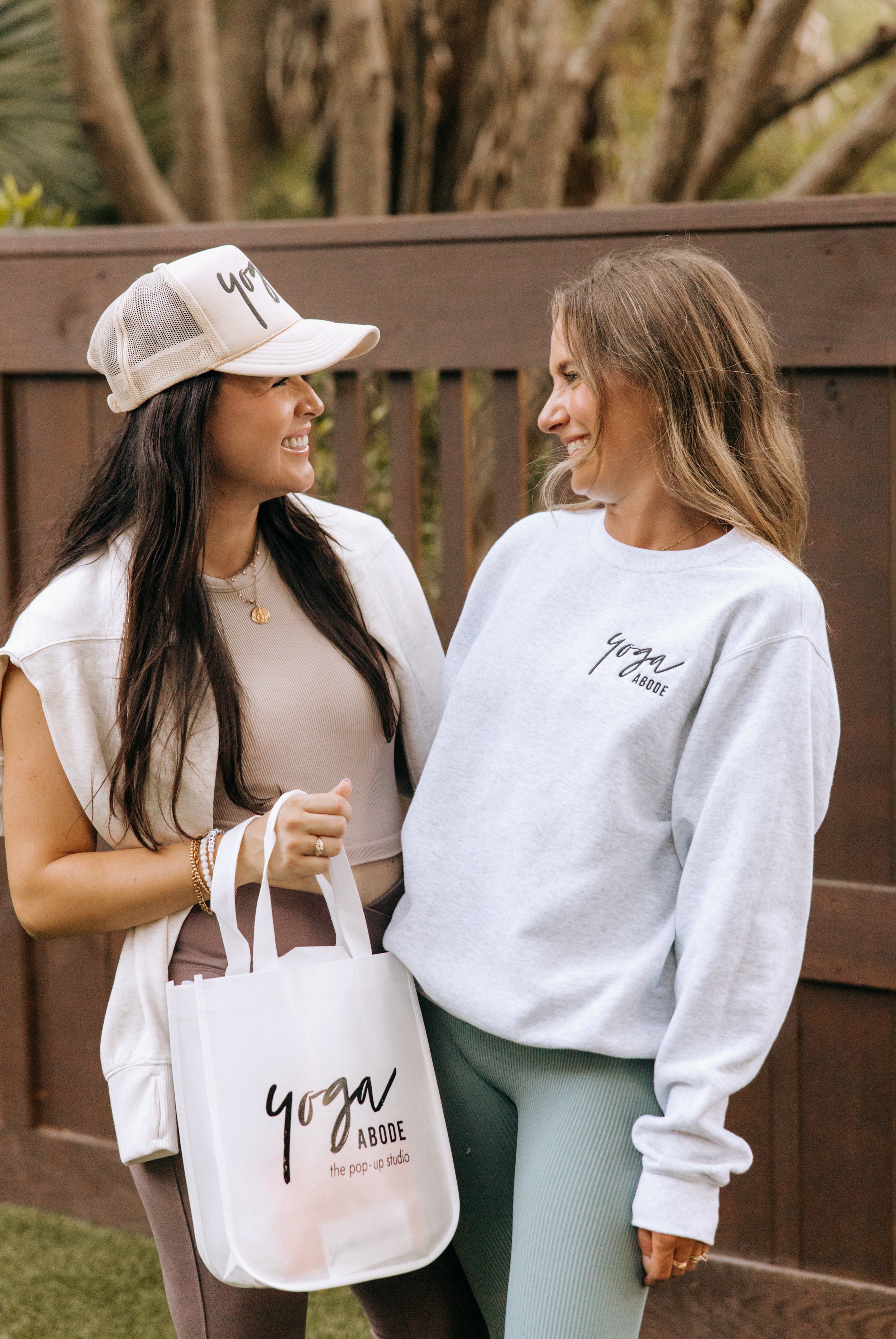 Sweatshirt Lauren and Mima.jpg