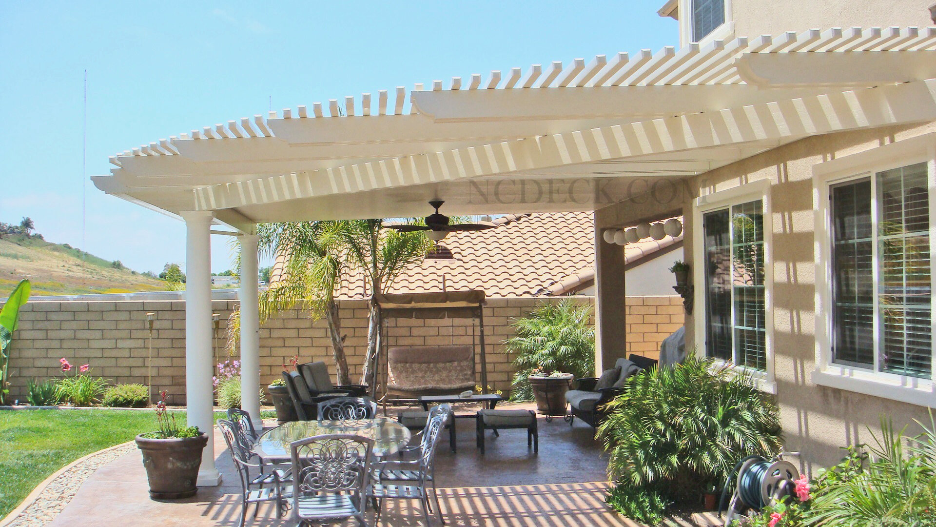 Lattice-Solid Aluminum Combination Cover
