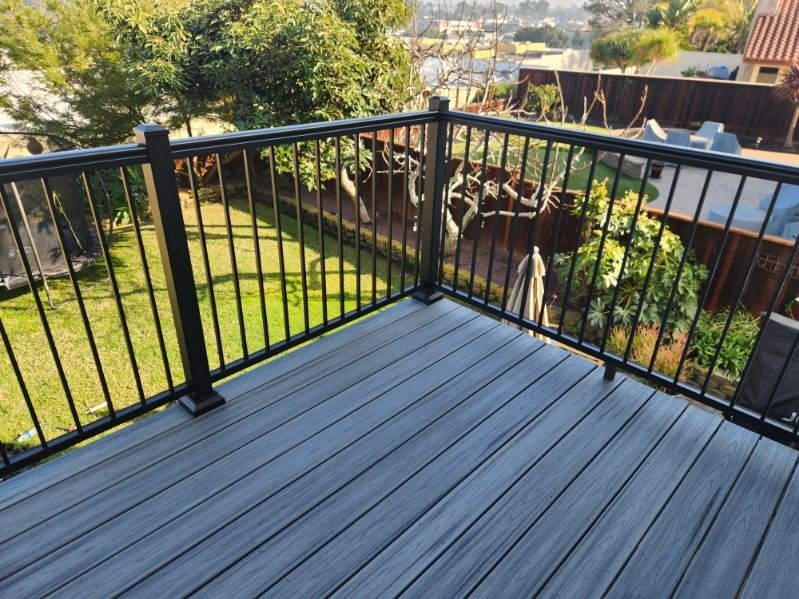 Second Story Trex Deck with Aluminum Rails