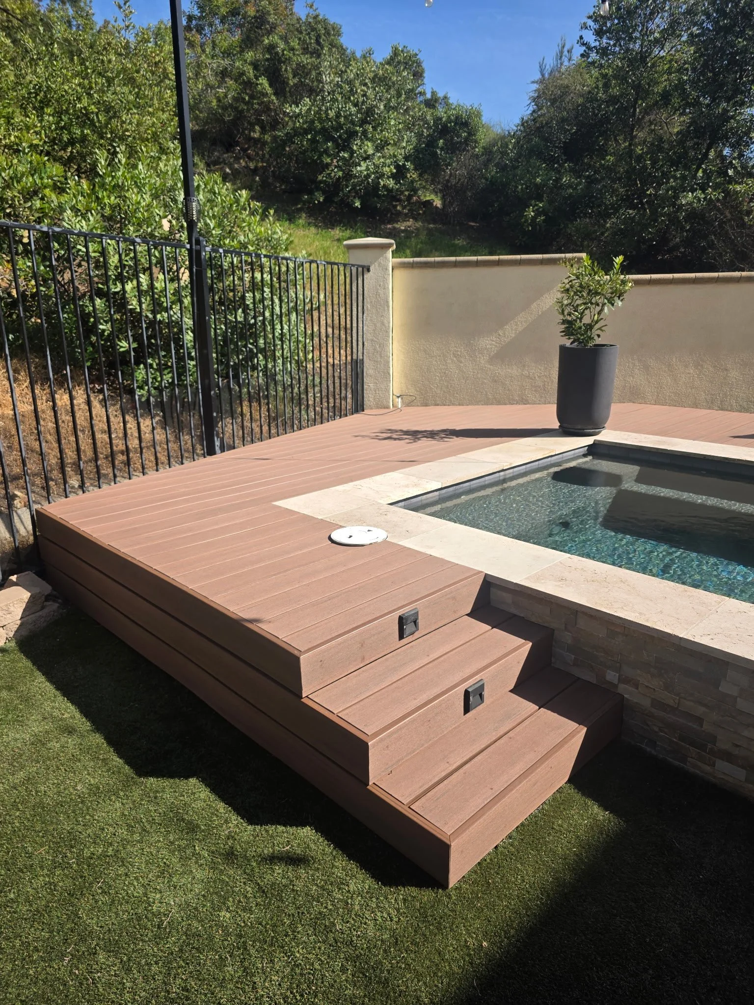 TimberTech’s Mahogany Spa Deck Upgrade in San Marcos