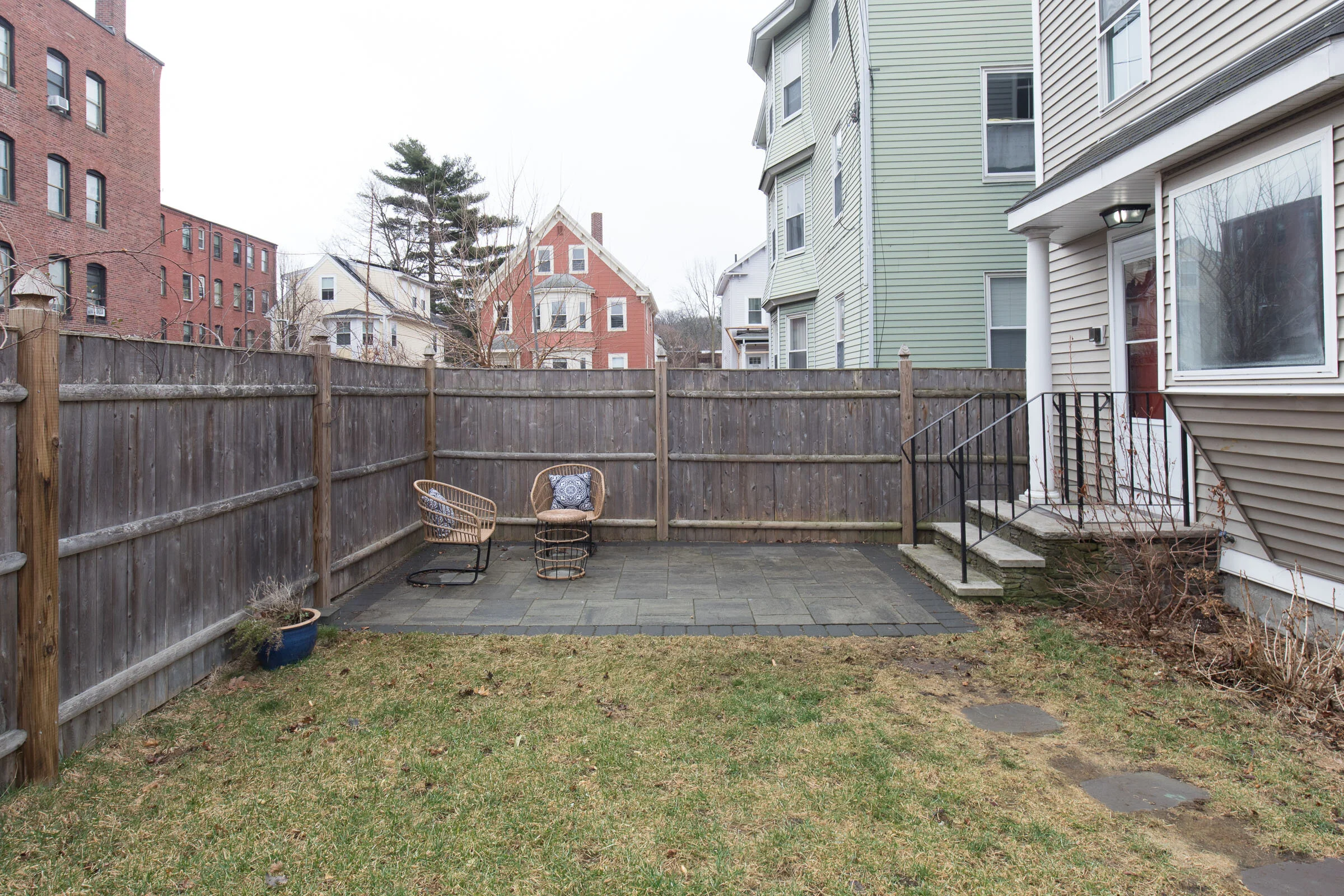 1RowenCt_0320_web-19.jpg
