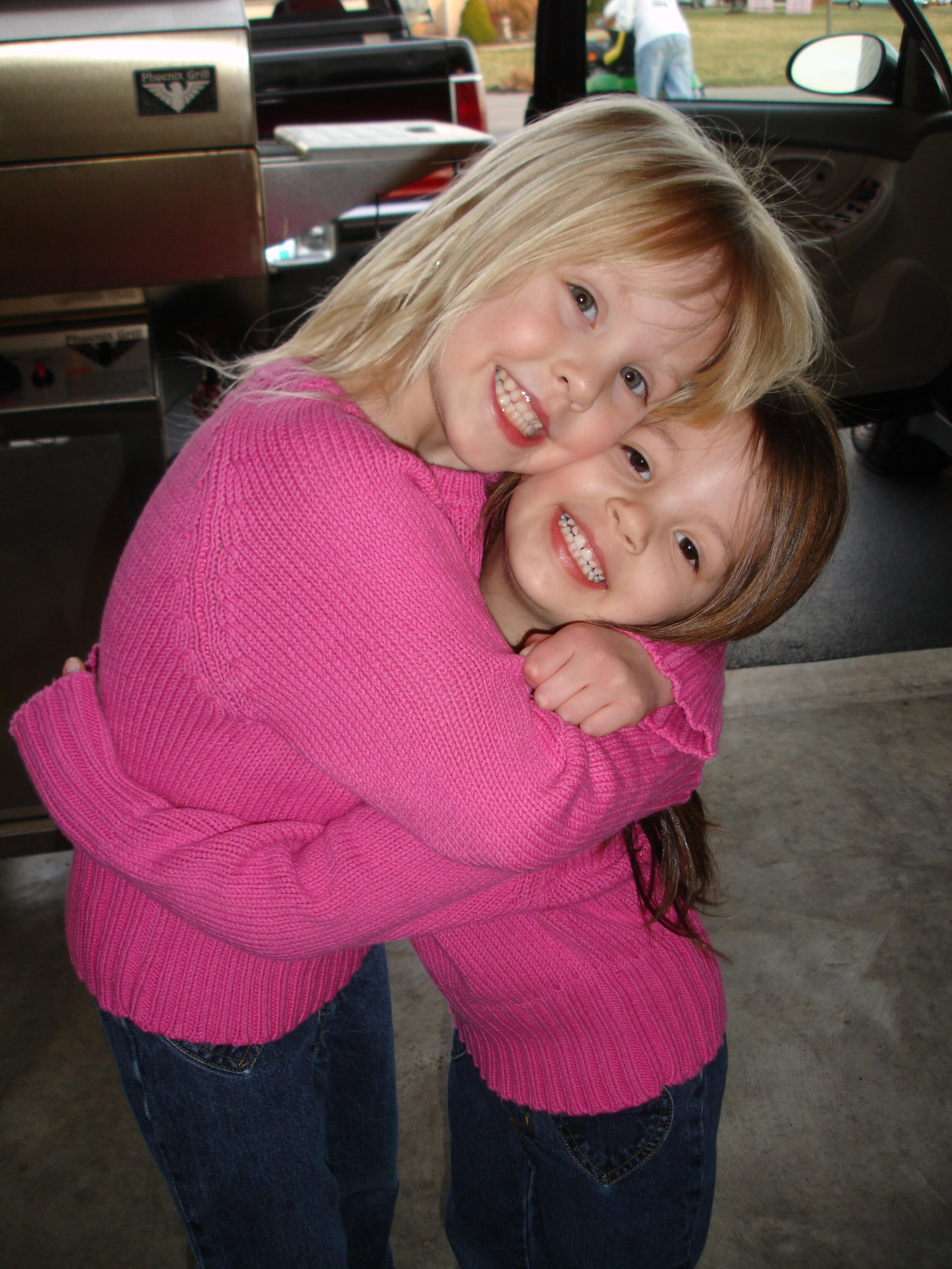 INTRODUCING THE MATTHEWS GIRLS