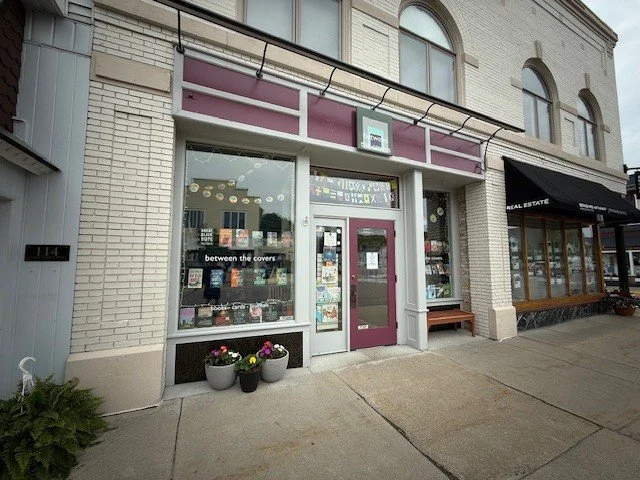 106 E. Maint Street 2B.jpg