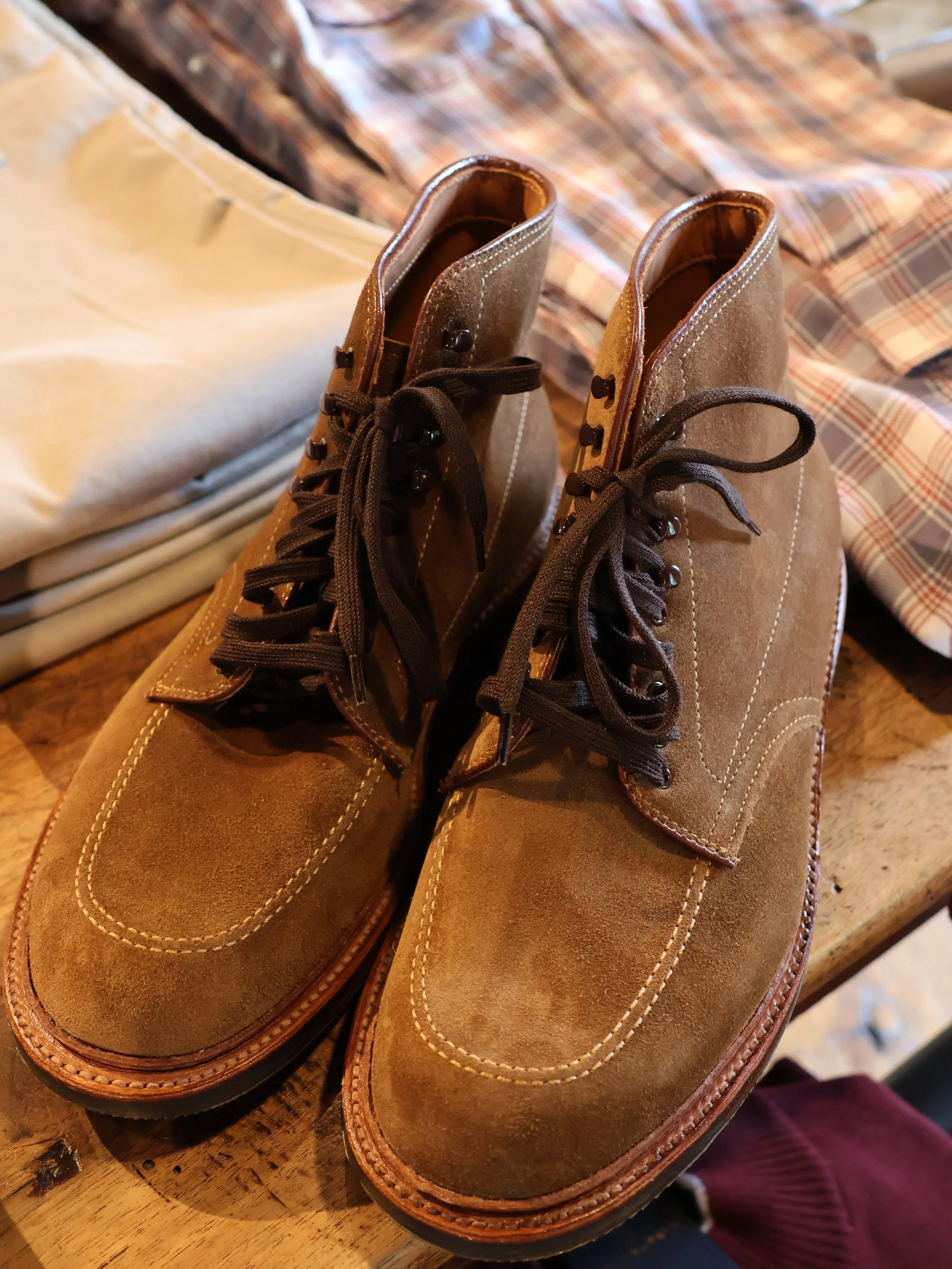 Upgrade your boots this season 🍂