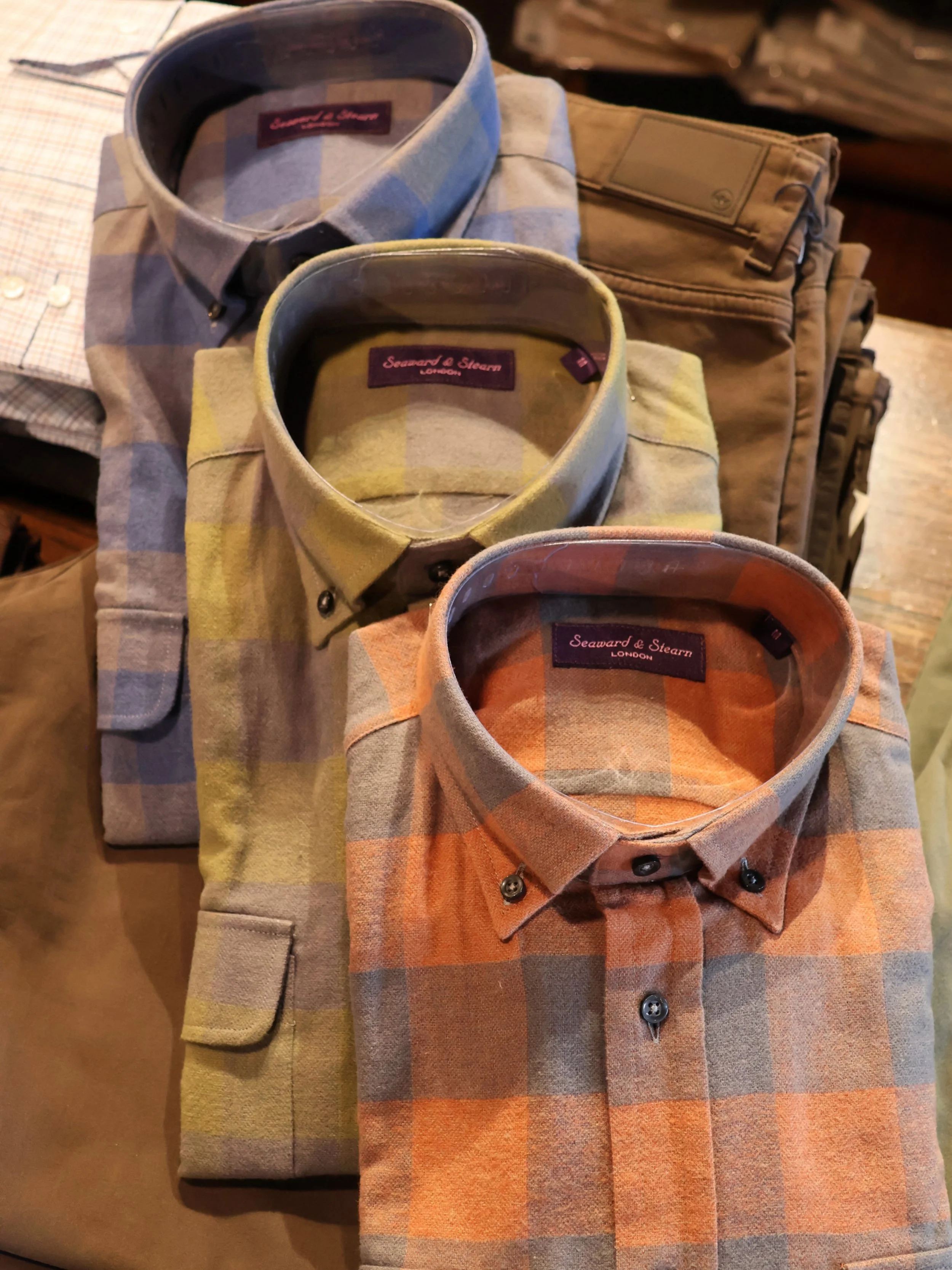 Your closet is missing a few things. Luckily, we found 🔎 them.