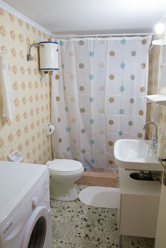 bathroom - main.png