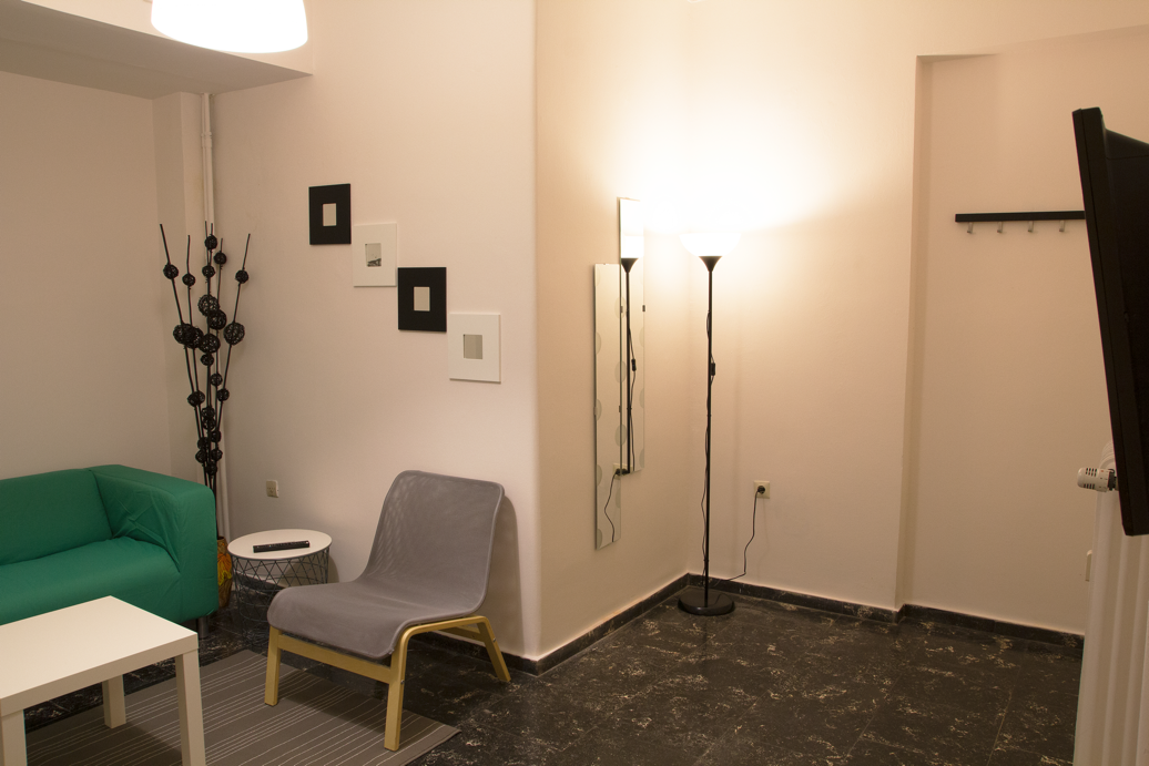 living area - entrance.png