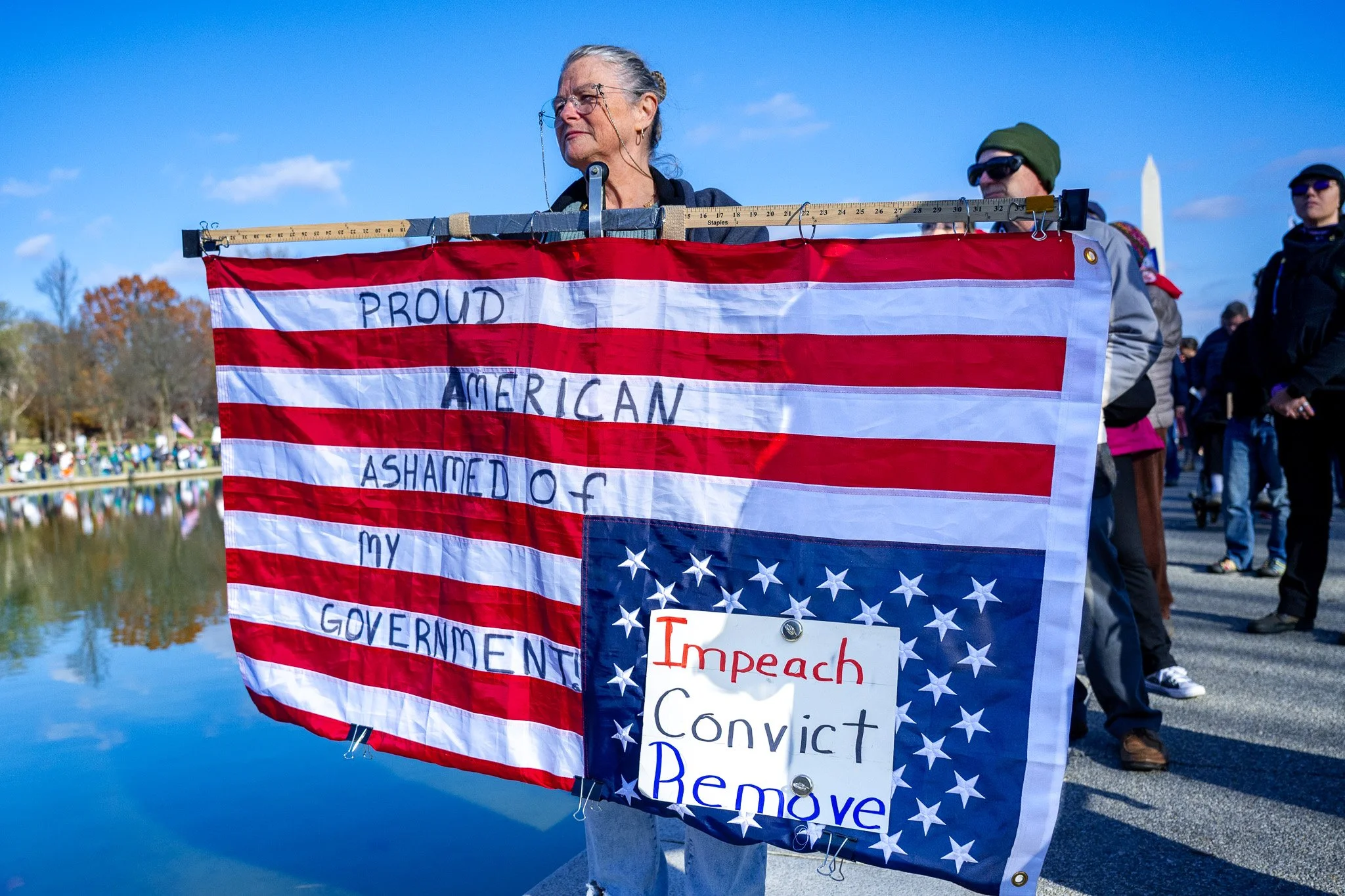 Many thousand surrounded the Reflecting Pool in front of the Lincoln Memorial at this rally on Nov 22.
