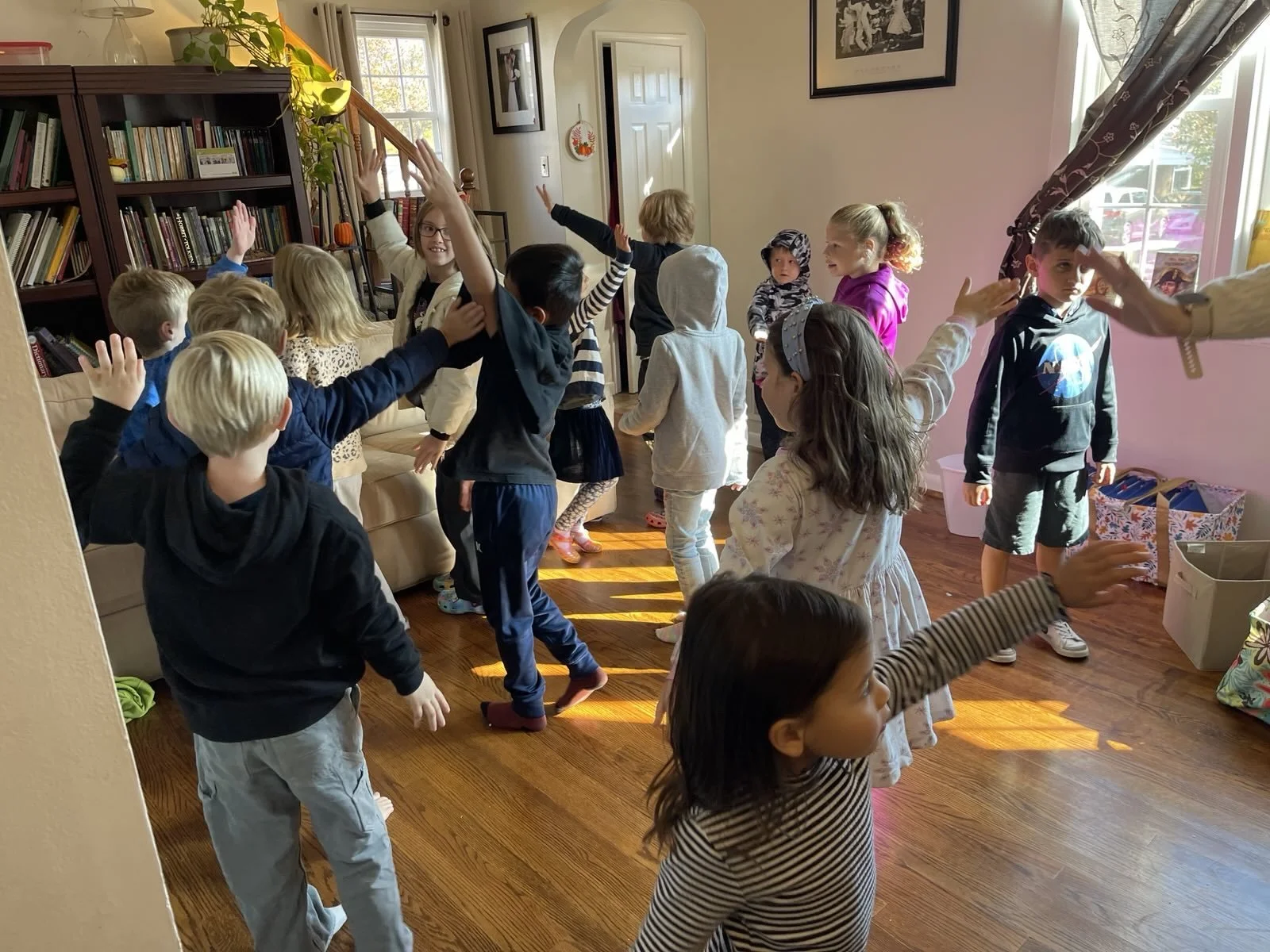 Tour 4 Week 9 Class (2).JPG