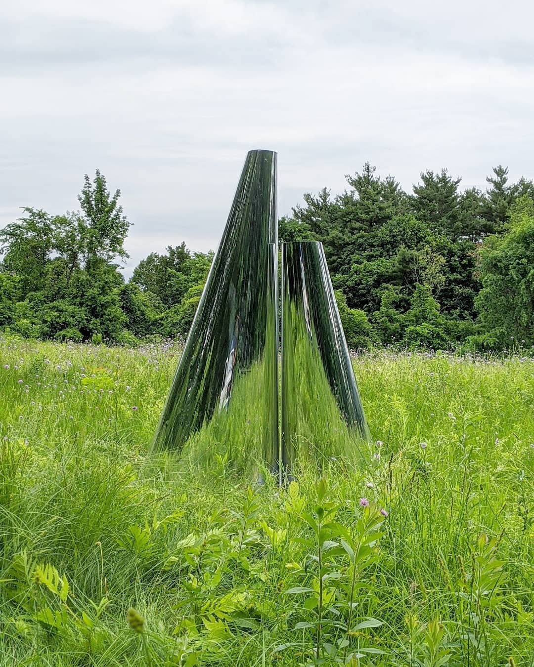 Double install yesterday in Bennington and North Bennington, VT. One new piece one old piece.
.
Whispering Secrets 
Aluminum 
H8' W6' D4'
2021
Installed in the wildflower meadow at the Bennington Museum 
.
Construct 7
Steel
H6 W20&quot; D1'
2016
Inst