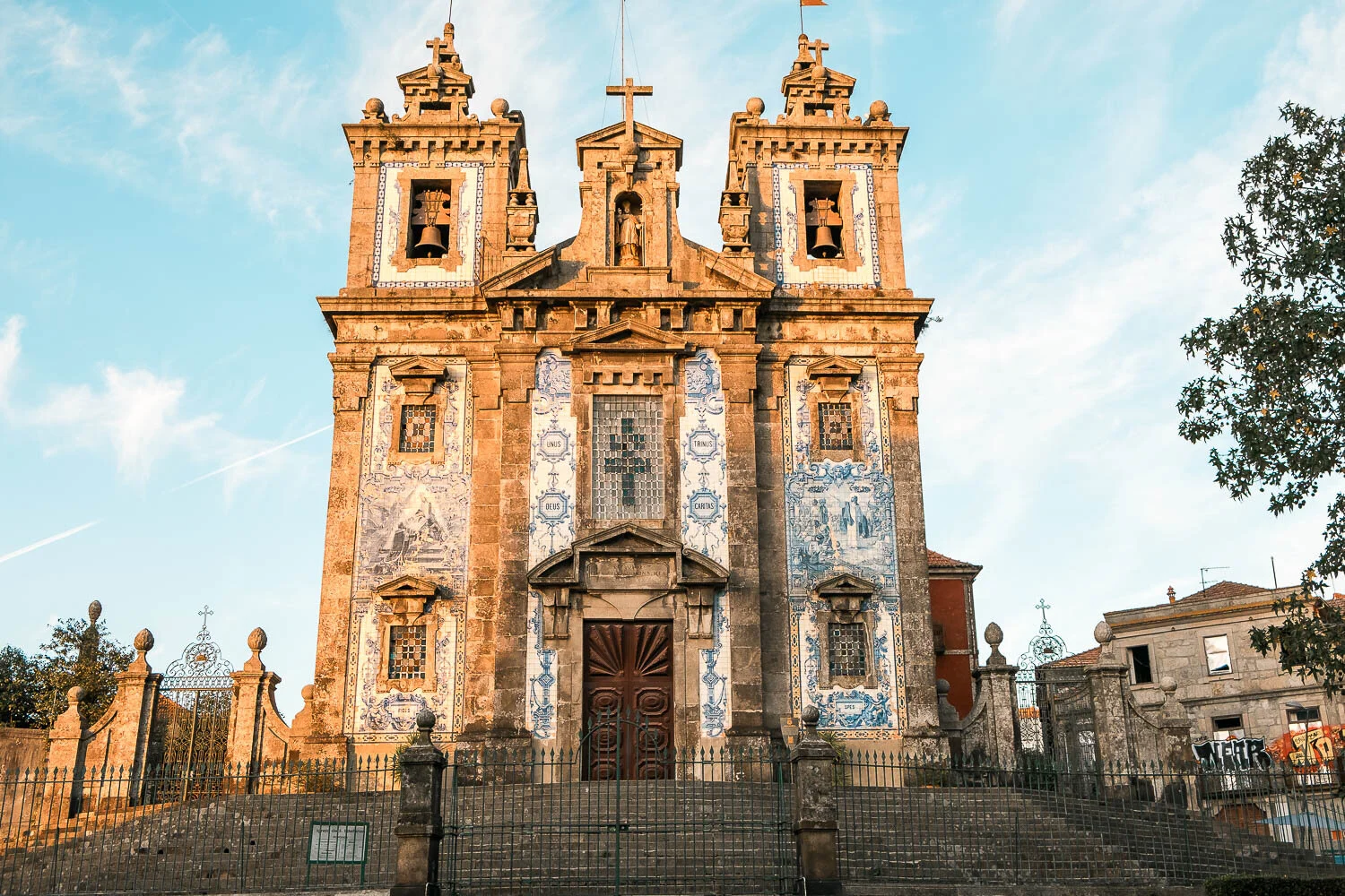 Igreja De Santo Ildefonso Things to see in Porto.jpg