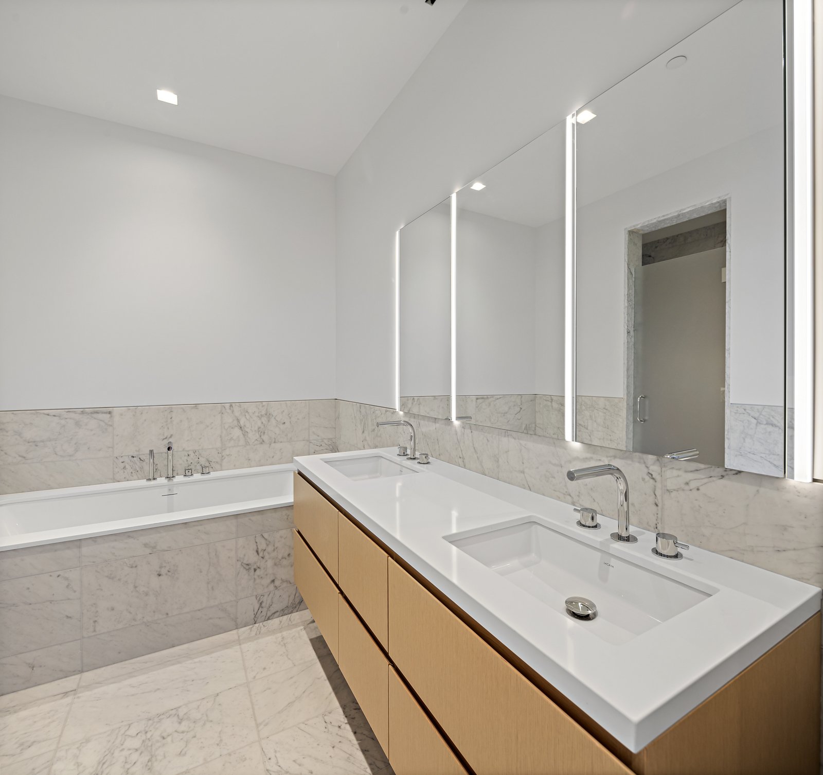 Primary bathroom of 4B at 60 Wilton Road Westport CT_20.jpg