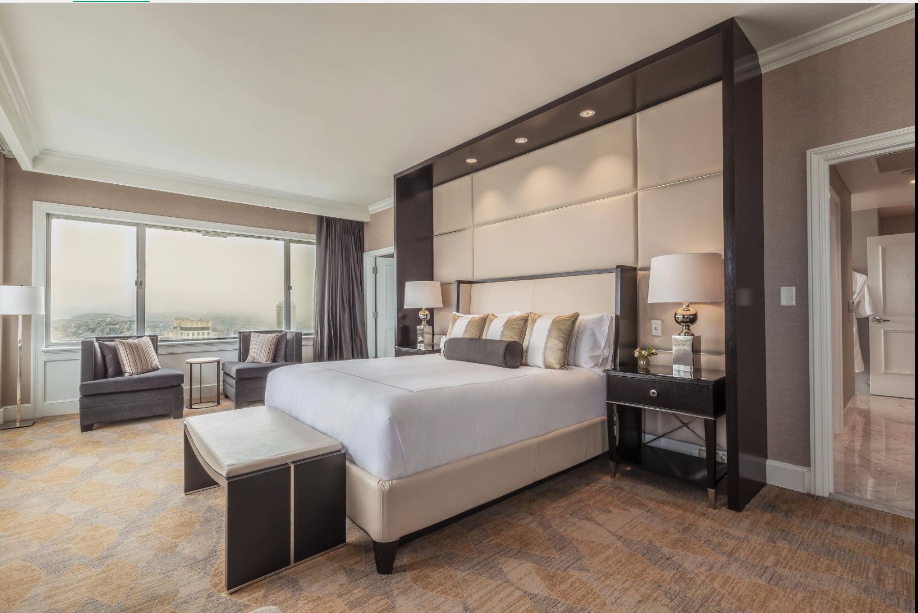 Fairmont_suite_Bedroom.JPG