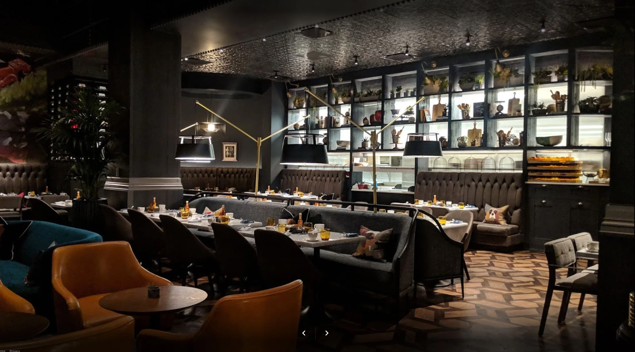 restaurant_2.JPG