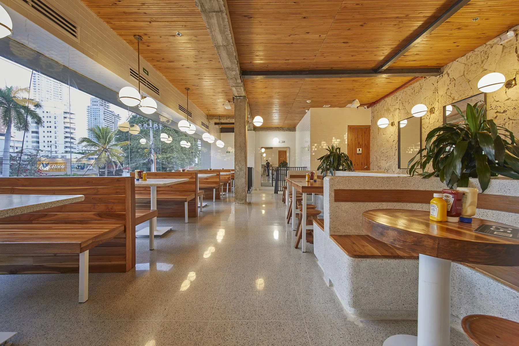 11_SoNA_Arquitectura_HomeBurgers(1).jpg