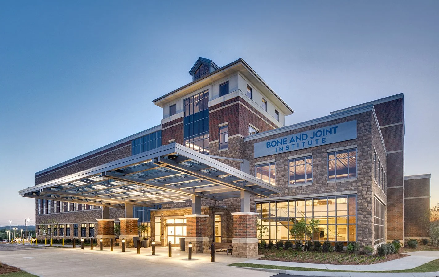 Williamson Health to Proceed with $700M Sale to Ascension