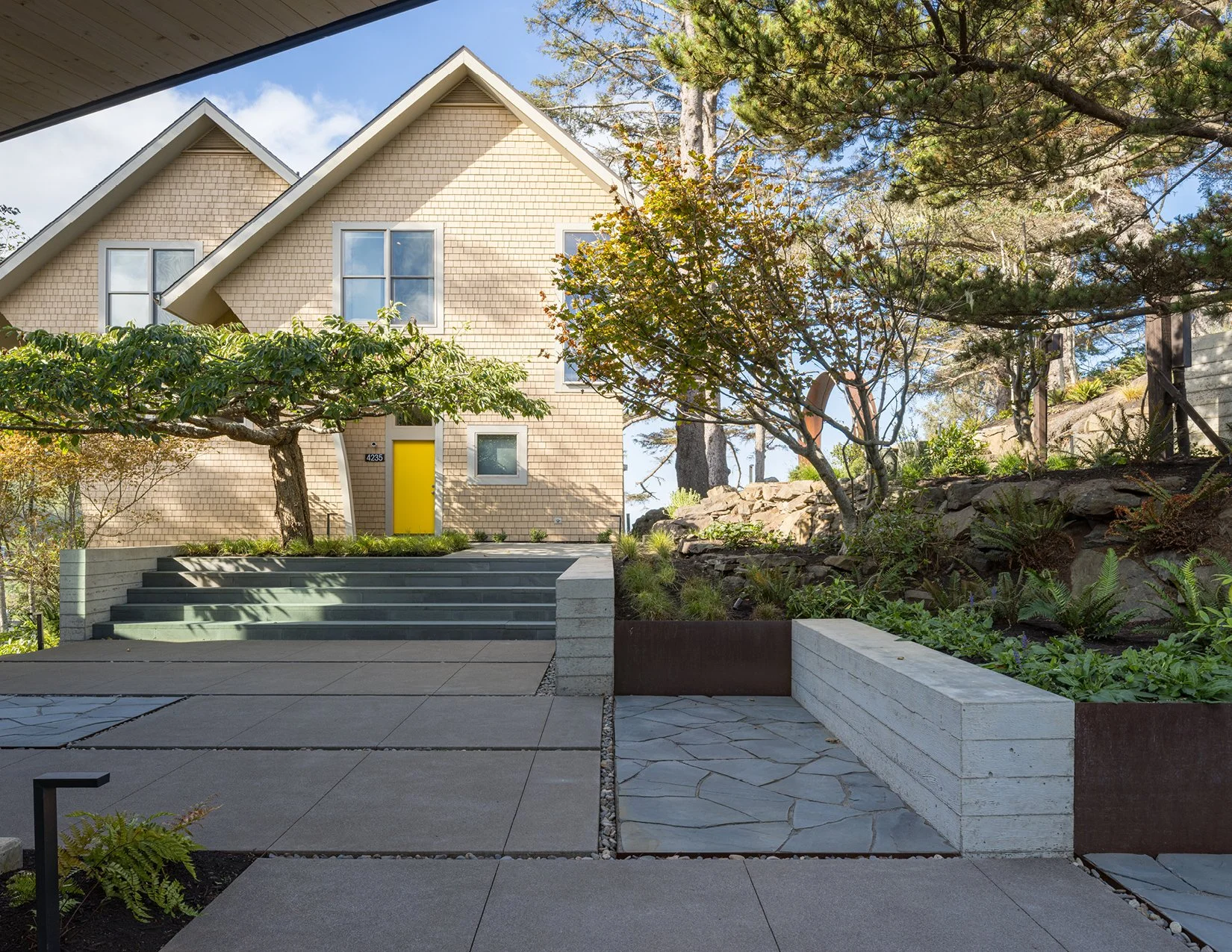 SEA STACK HOUSE_Image_5 - Tommy Solomon.jpg