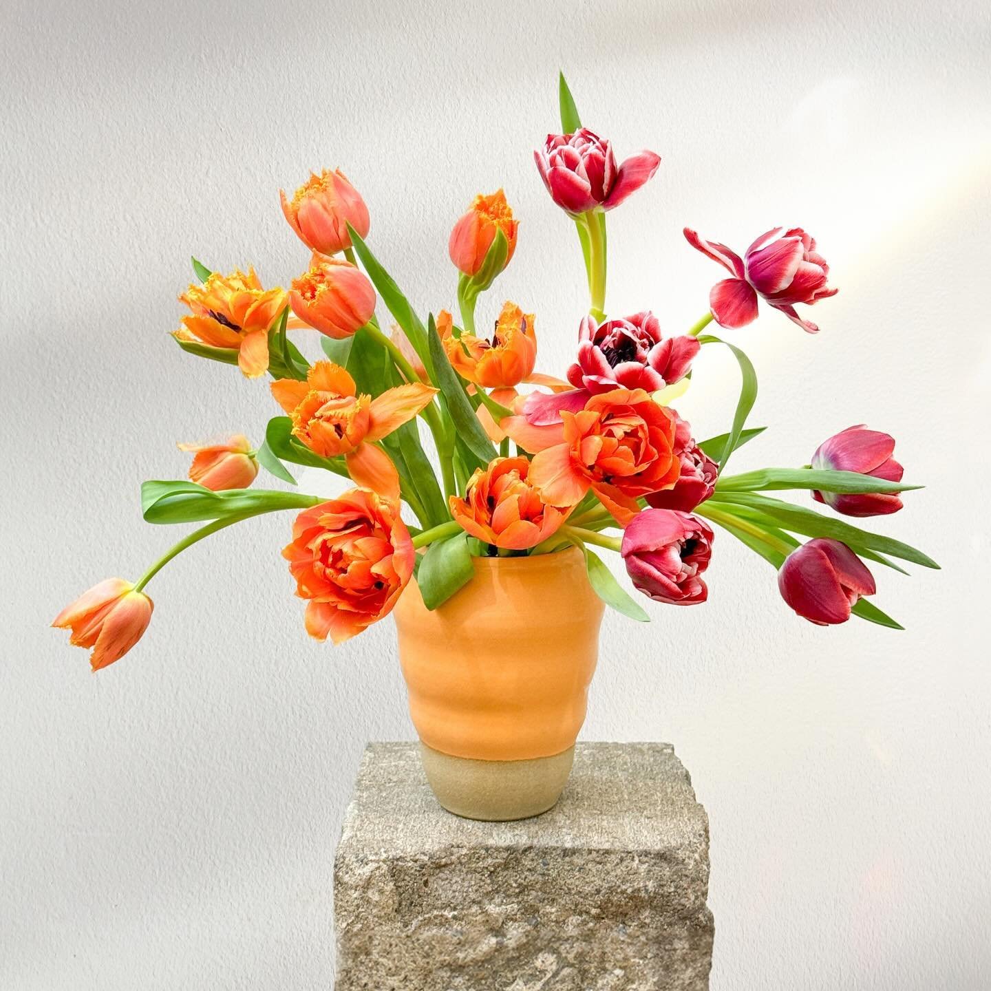 BREAKUP WITH 1-800-F*****S! 

Our Local Love arrangement is exclusive for #MothersDay, featuring tulips from @northerly.flora paired with a handcrafted ceramic vase by local artist @sandwich_ceramic. Moms love when you keep it close to home. 

#Minne