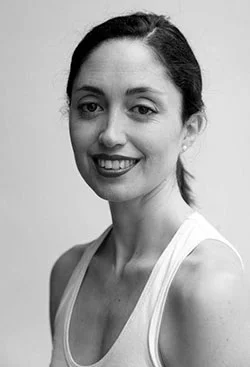Paula Sánchez GYROTONIC ® Level 1 Certified Trainer and Yoga for dancers desde 2012 Imparte clases de GYROTONIC® en GYROTONIC® Madrid desde 2016