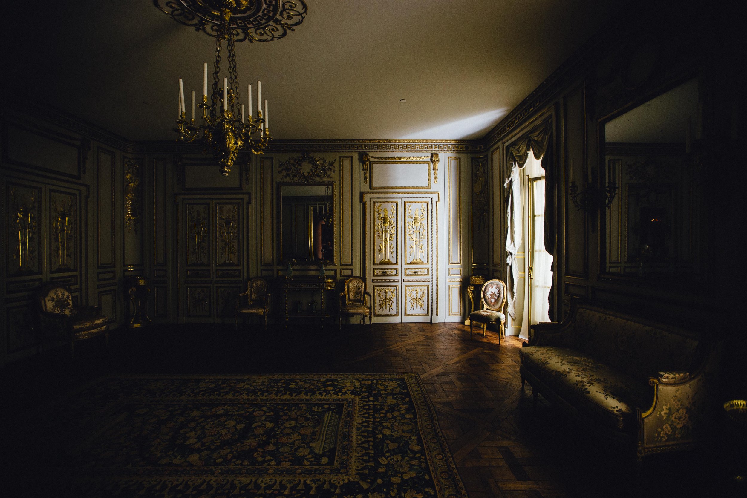 Antique European room.jpg