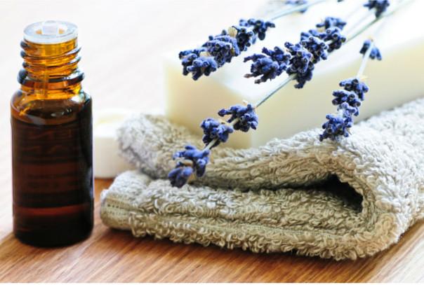 green sisters aromatherapy oils.jpeg