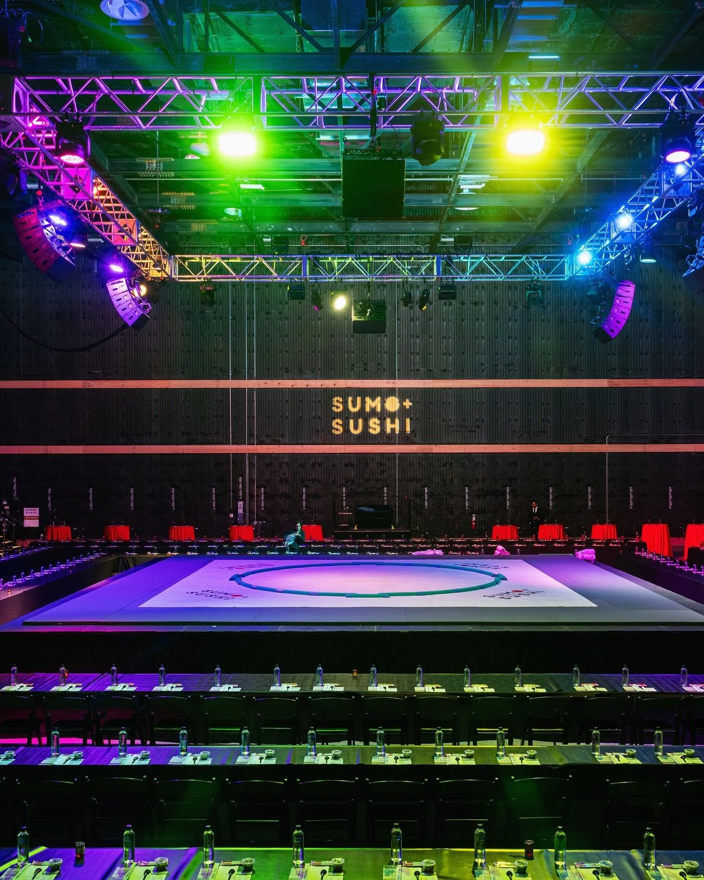 Chicago was the perfect way to end our 2024 @sumoandsushi East Coast Tour. A lot of sushi, a lot of sumo, a lot of builds, a lot of travel, and a whole lot of memories. 

We cant believe we brought the ultimate sumo edu-tainment experience to 22,000 