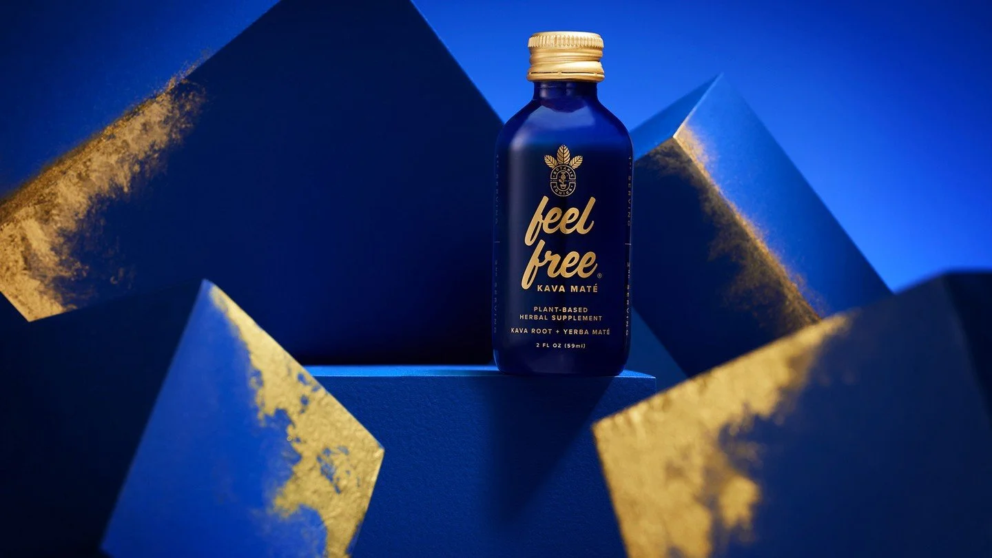 New work for FeelFree.⁠
⁠
Art Direction: Jon and Rachael⁠
PropStylist: Megan Vo⁠
Digital: Royal Capture⁠
1st AC: Alexander Falk⁠
2nd AC: Sigthor Markusson⁠
Post: Brian Bird⁠
Equipement: @dgripsupply⁠
Studio: Davis Pictures Inc