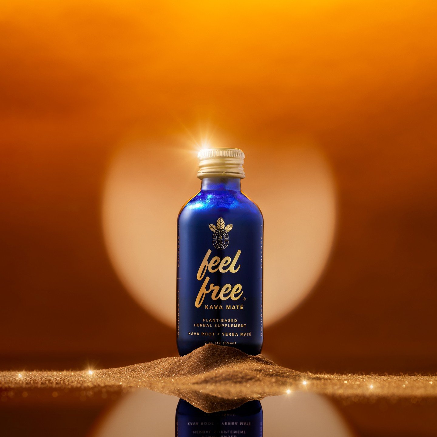 New work for FeelFree.⁠
⁠
Art Direction: Jon and Rachael⁠
PropStylist: Megan Vo⁠
Digital: Royal Capture⁠
1st AC: Alexander Falk⁠
2nd AC: Sigthor Markusson⁠
Post: Brian Bird⁠
Equipement: @dgripsupply⁠
Studio: Davis Pictures Inc