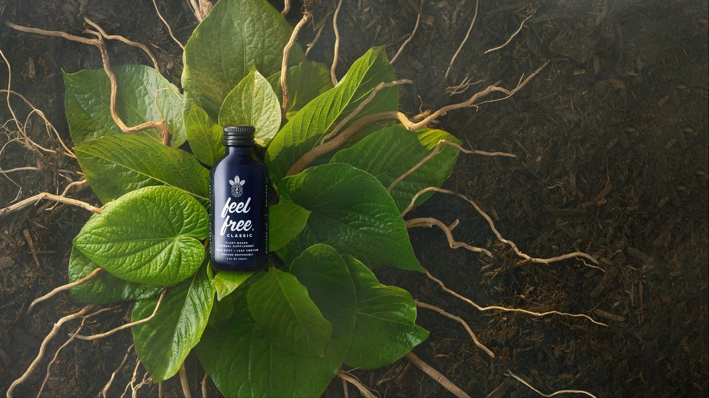 New work for FeelFree.⁠
⁠
Art Direction: Jon and Rachael⁠
Prop &amp; Set Design: Real Fake Rooms ⁠
Digital: Royal Capture⁠
1st AC: Alexander Falk⁠
Post: Brian Bird⁠
Equipement: @dgripsupply⁠
Studio: Davis Pictures Inc