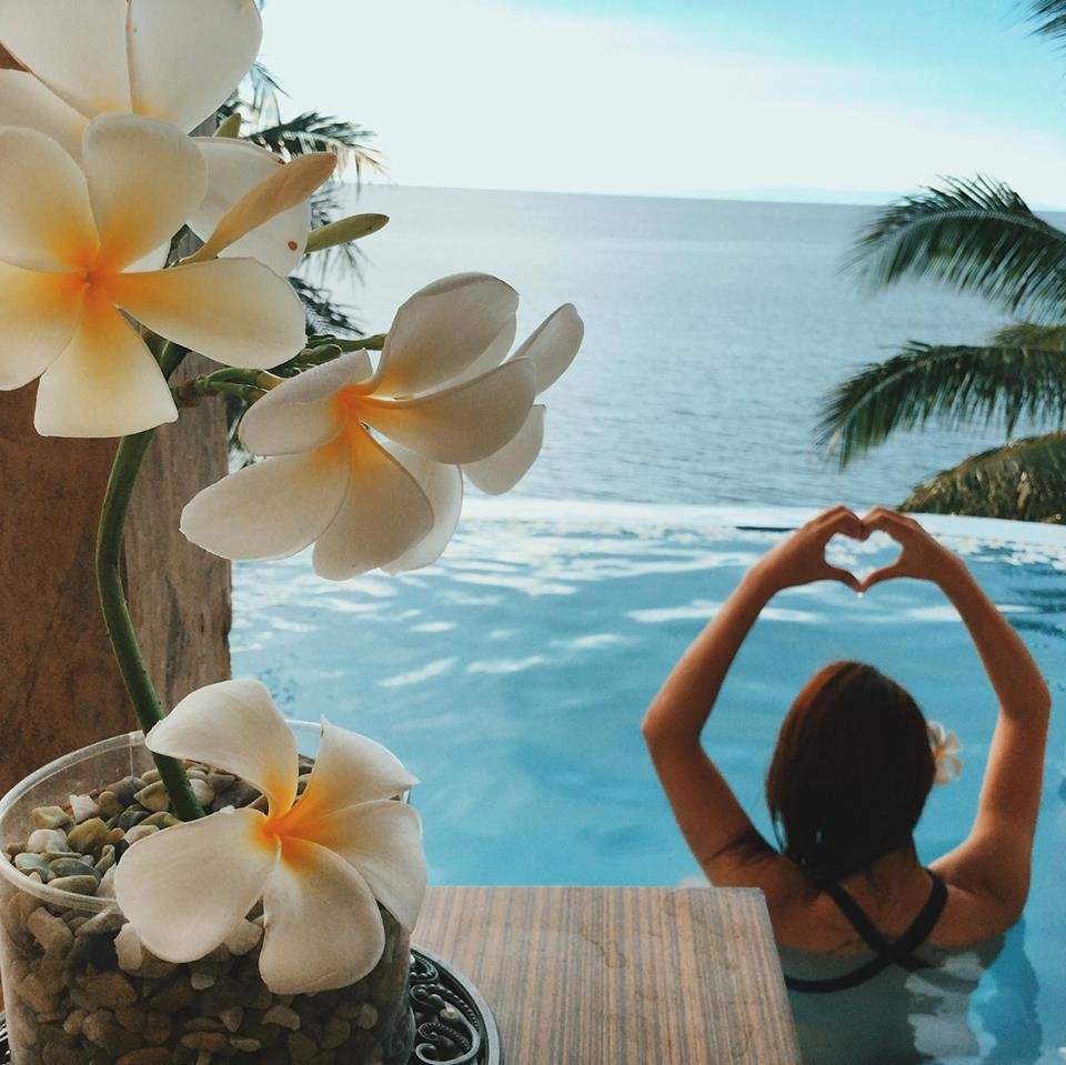 Imagine waking up to this view every morning! 🌅 At Bintana sa Paraiso Beachfront, our rooms offer unmatched ocean views, the perfect setting for a tranquil getaway.

#BeachfrontViews #MorningMagic #BintanaSaParaiso