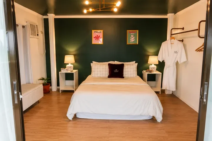 Deluxe Room at Bintana Sa Paraiso Binunsaran