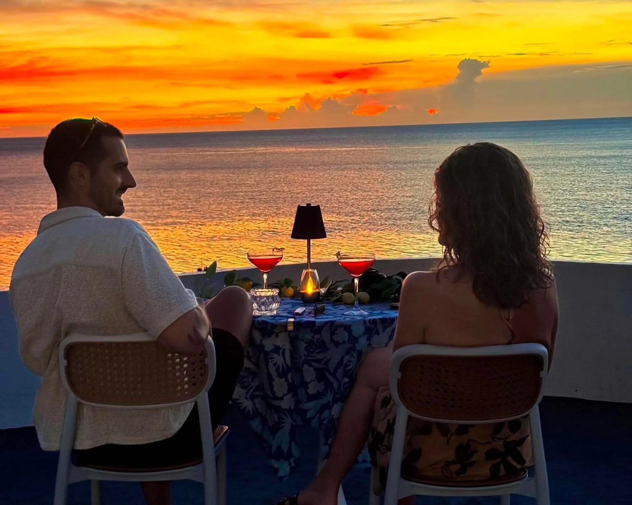Where Every Evening Feels Like a Love Letter