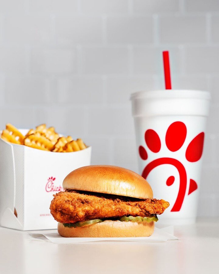 Shop, snack, repeat. Stop by our Town Center Mall location and close out your day with a classic. Order the Chick-fil-A Chicken Sandwich on the app with a tap.