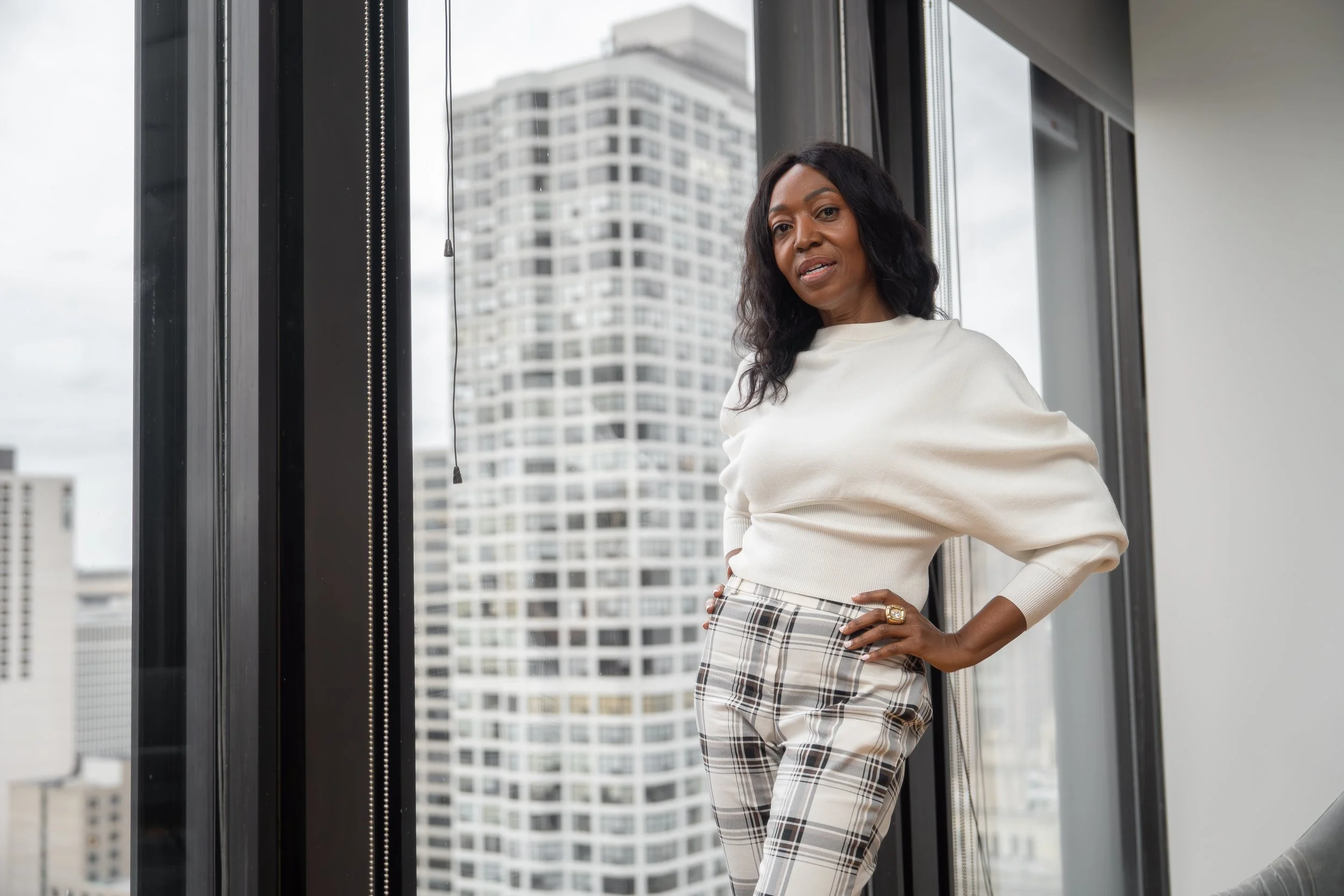 Sonya Rogers Headshots-29.jpg