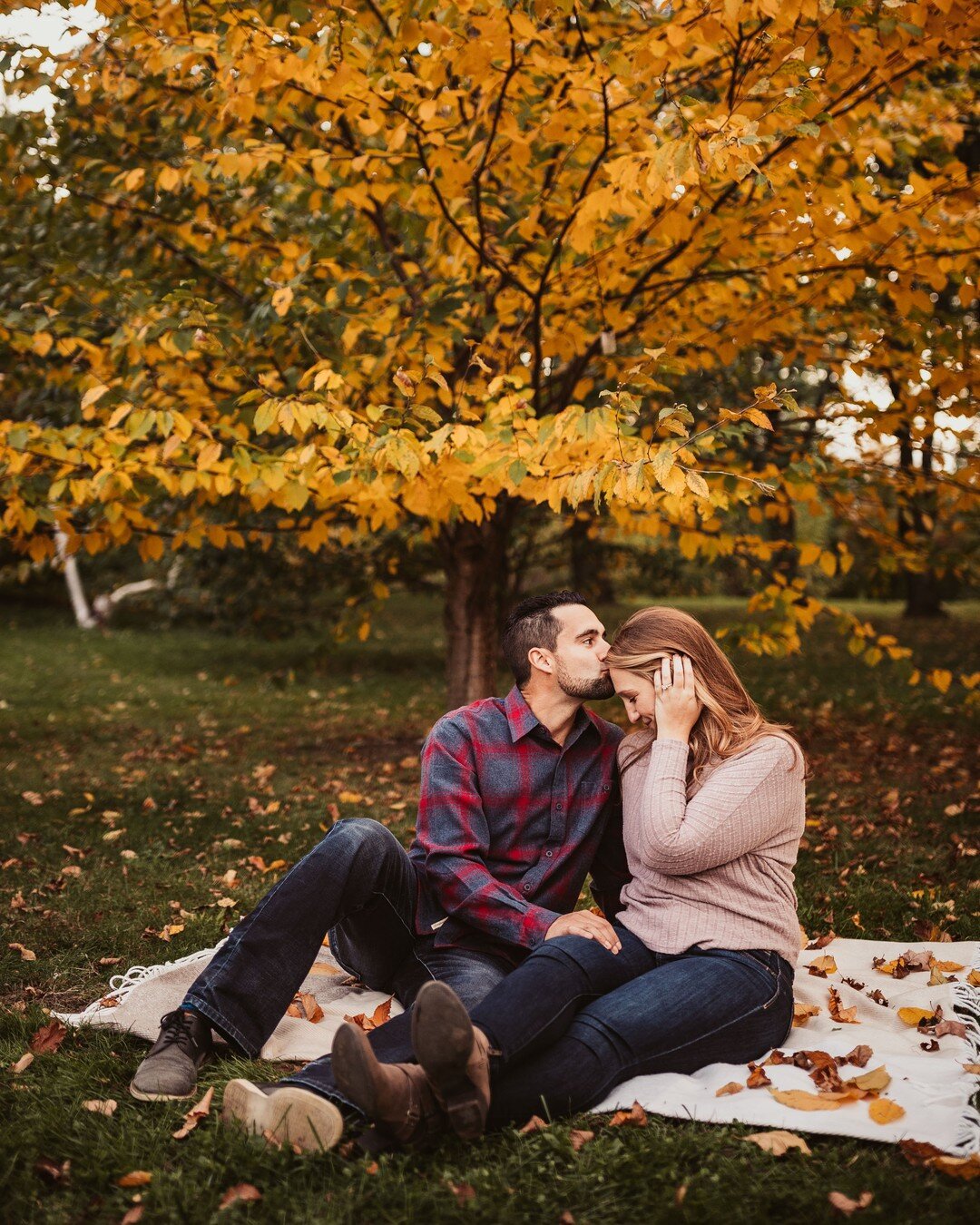 Another great location for Fall engagement session @arnold_arboretum 

#arnoldarboretum #arnoldarboretumofharvard #arnoldarboretumboston #arnoldarboretumofharvarduniversity #arnoldarboretumphotographer #arnoldarboretumengagementsession #arnoldarboret