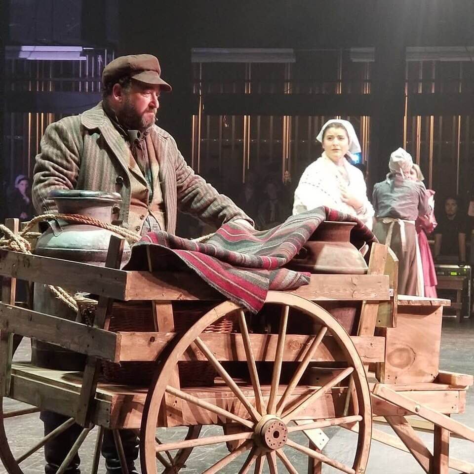 FIDDLER ON THE ROOF - Broadway Live!  with Ben Lipitz and Tess Primack
