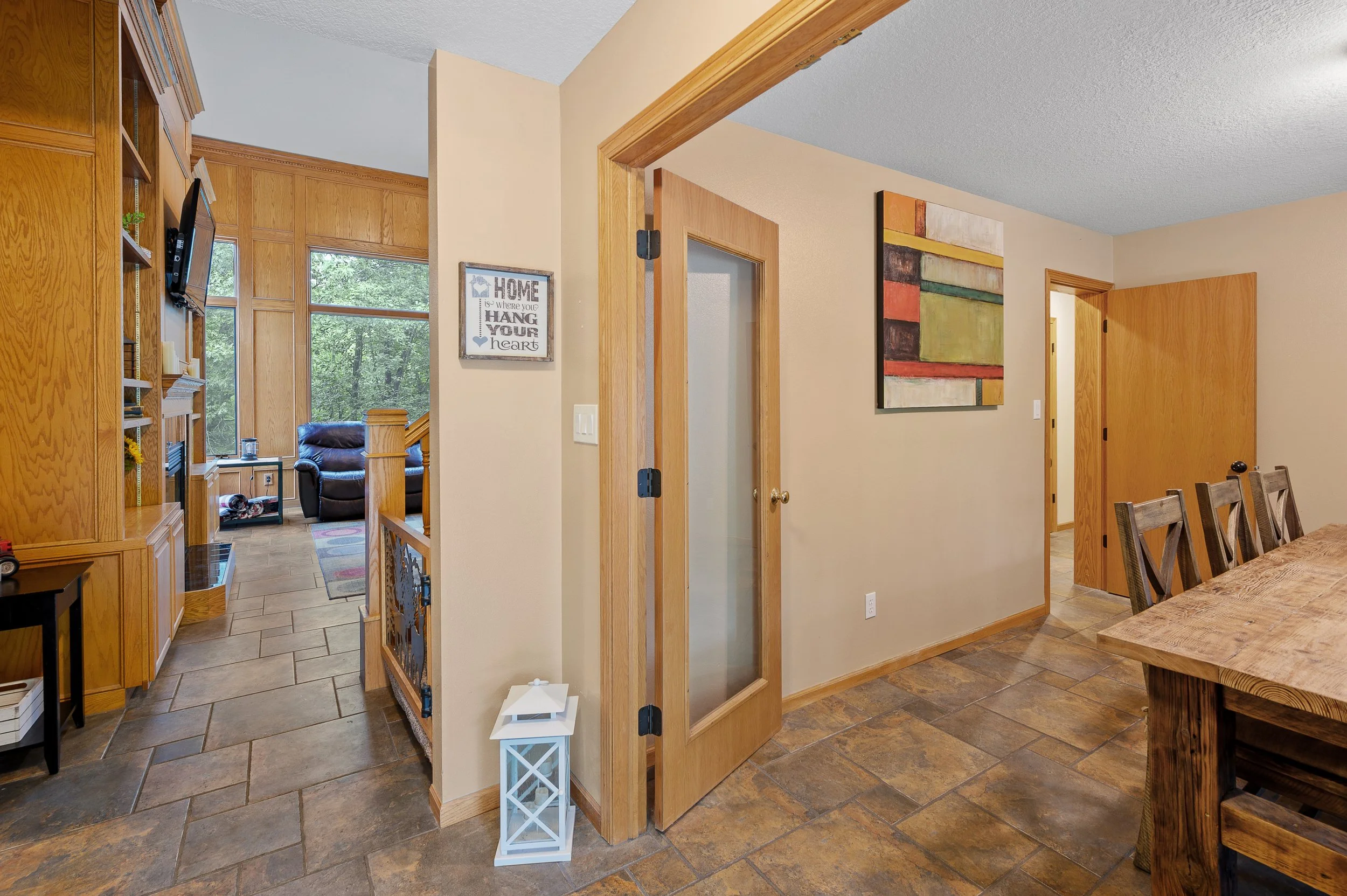 36908 Forest Ln Int-001.jpg