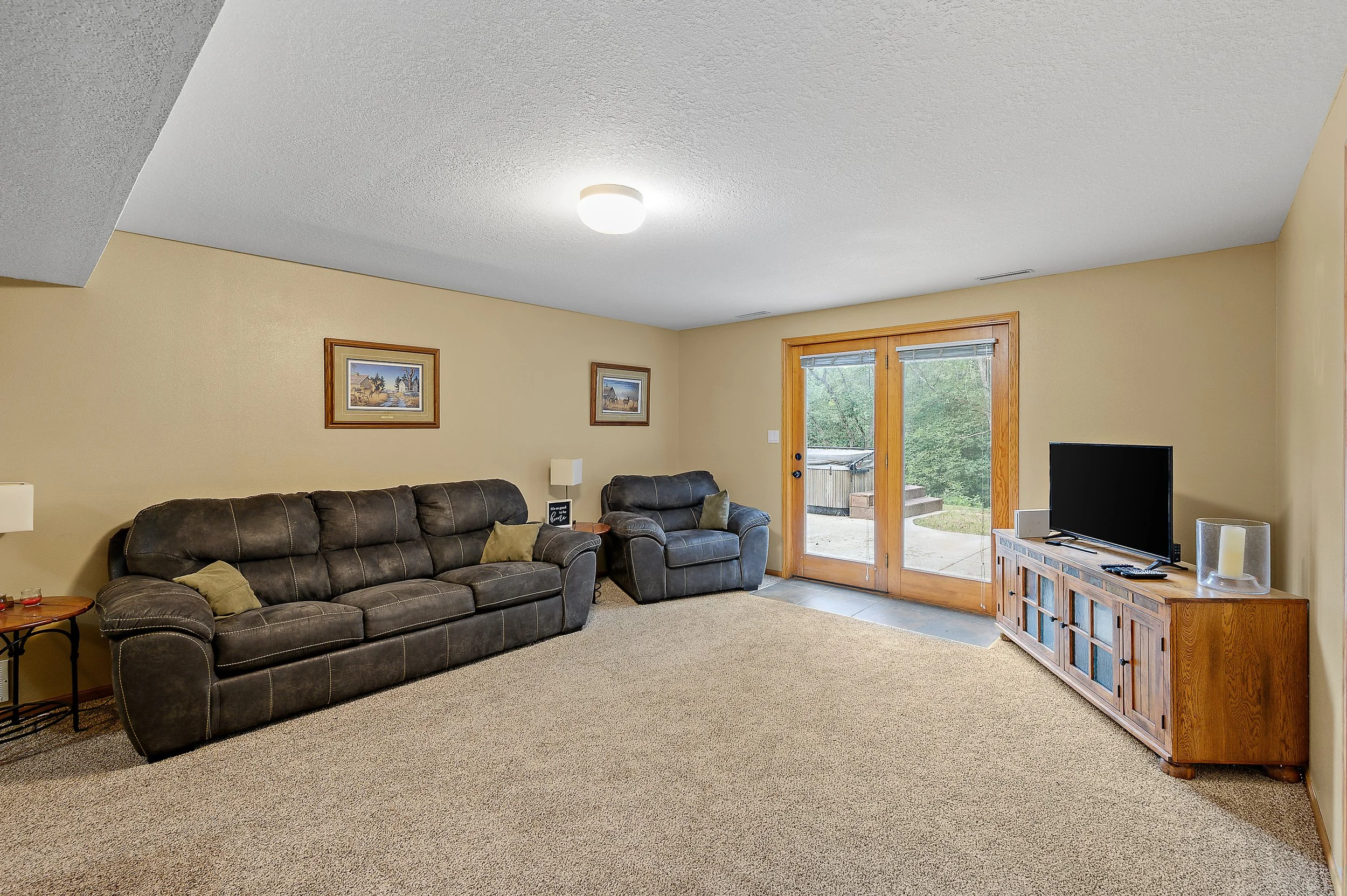 36908 Forest Ln Int-041.jpg