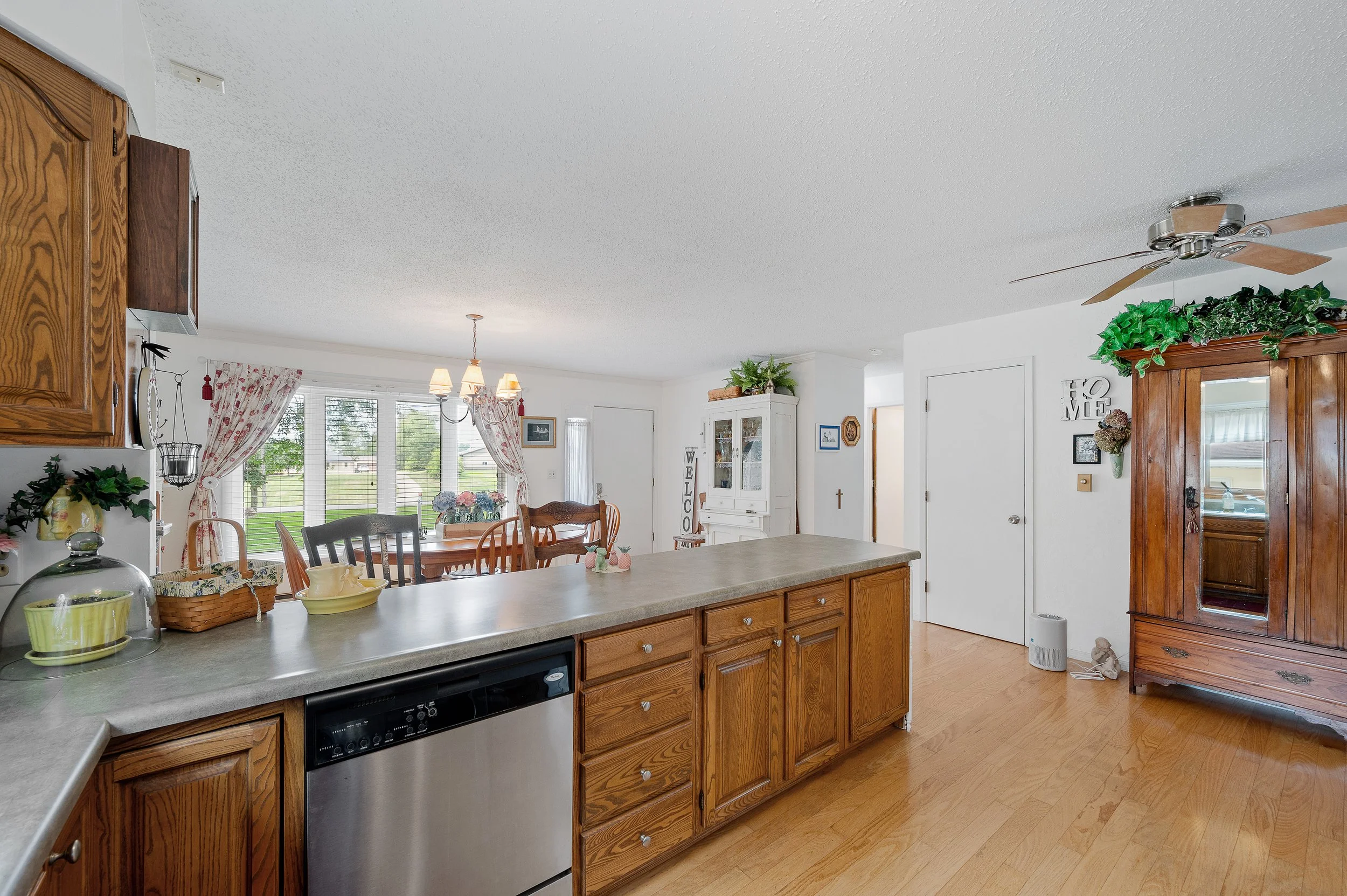 SE 60th St Int - 07.jpg