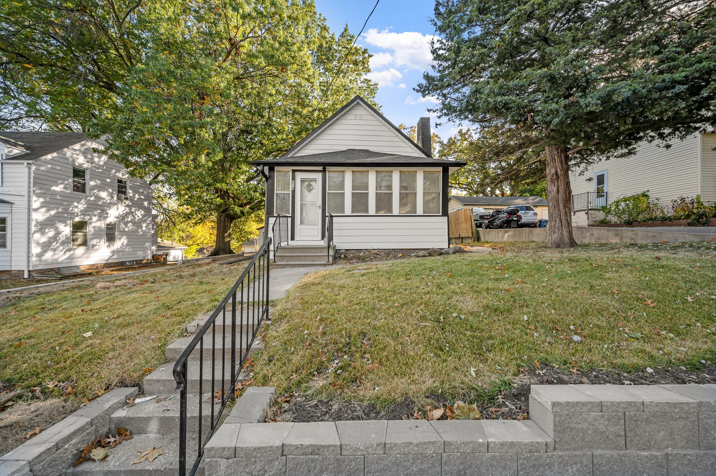 Bell Ext - 01.jpg