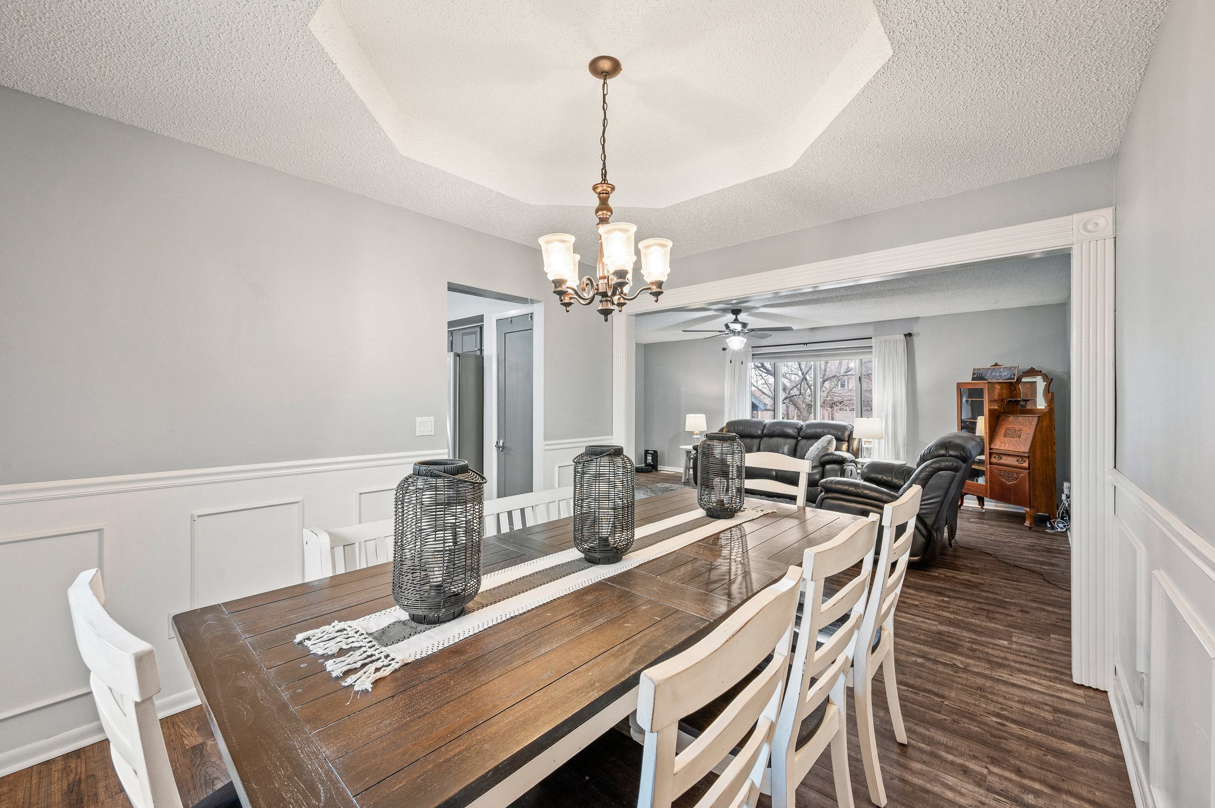 Skyline Int - 05.jpg