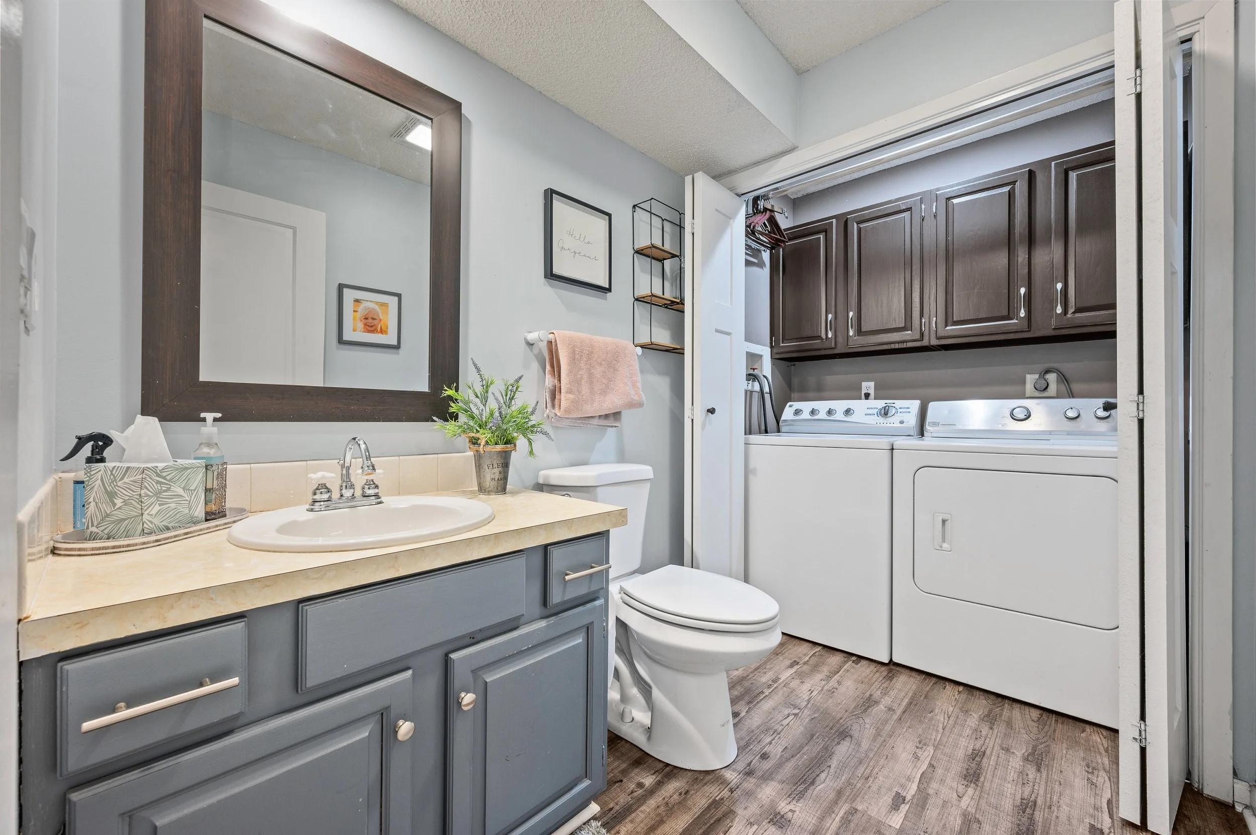 Skyline Int - 18.jpg