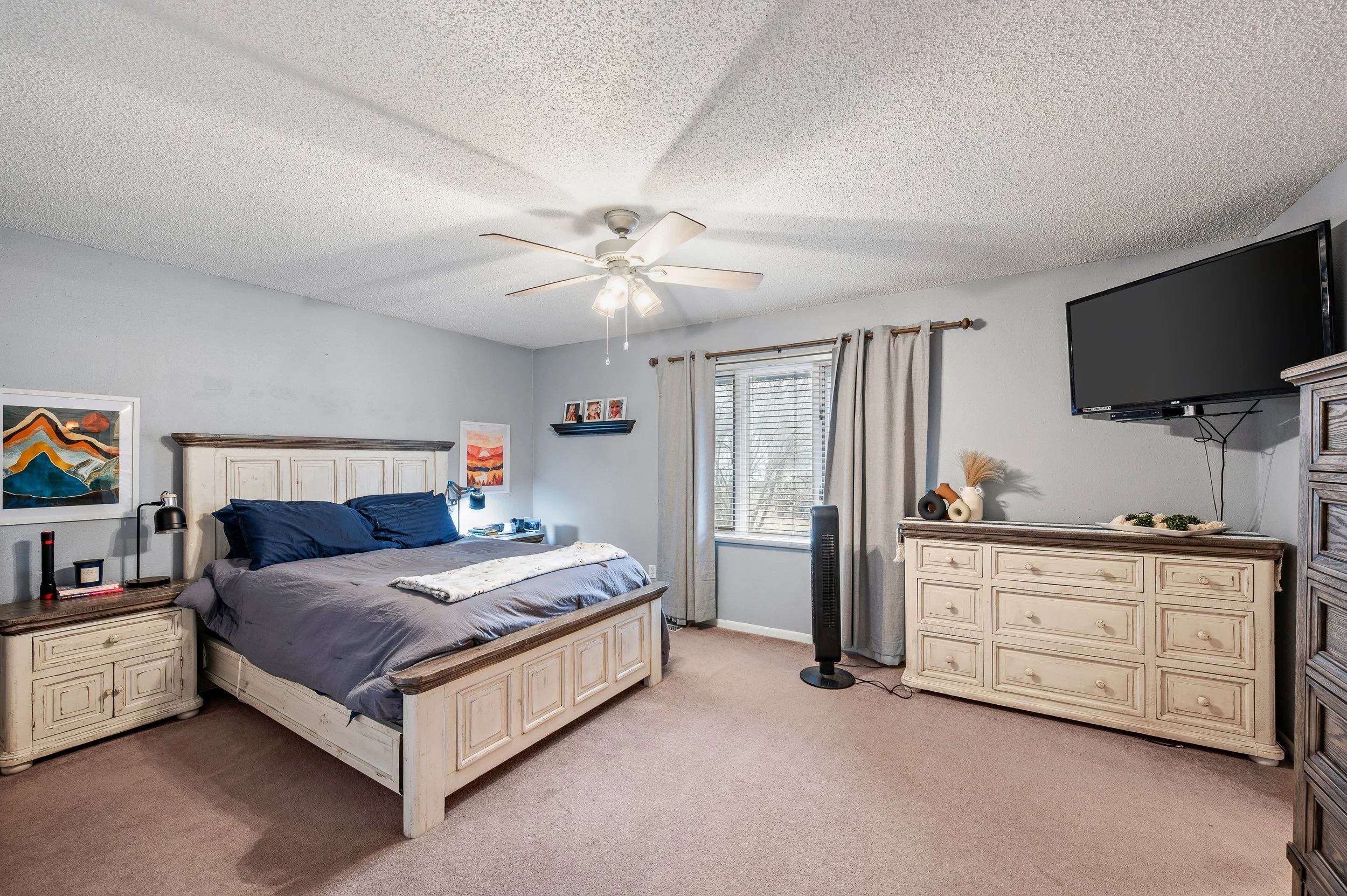 Skyline Int - 19.jpg