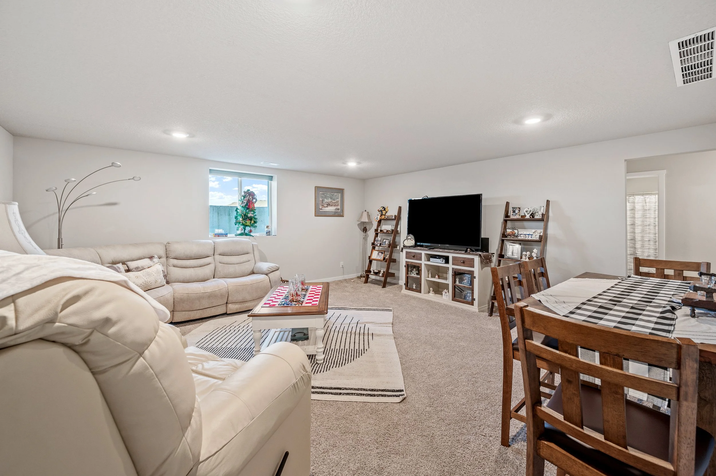 55th St Int - 24.jpg