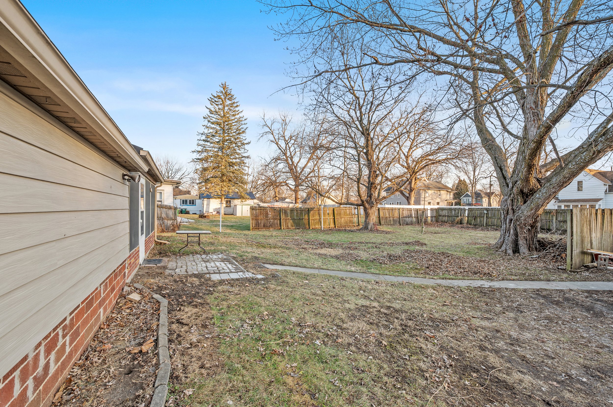 Ashland Ext - 06.jpg