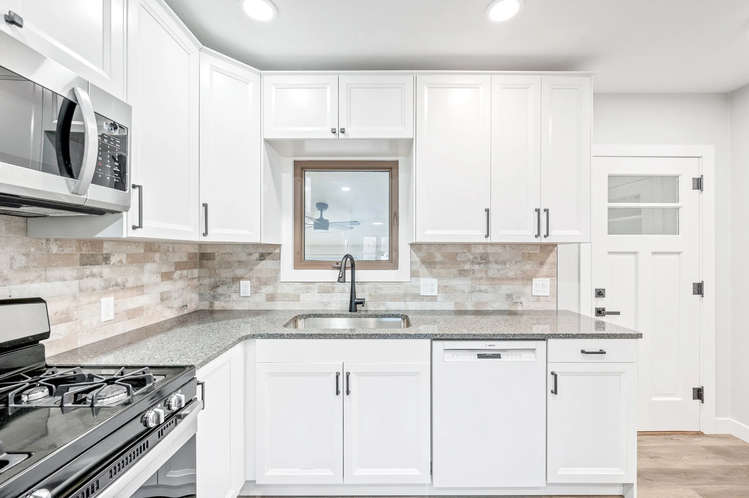 Ashland Int - 08.jpg