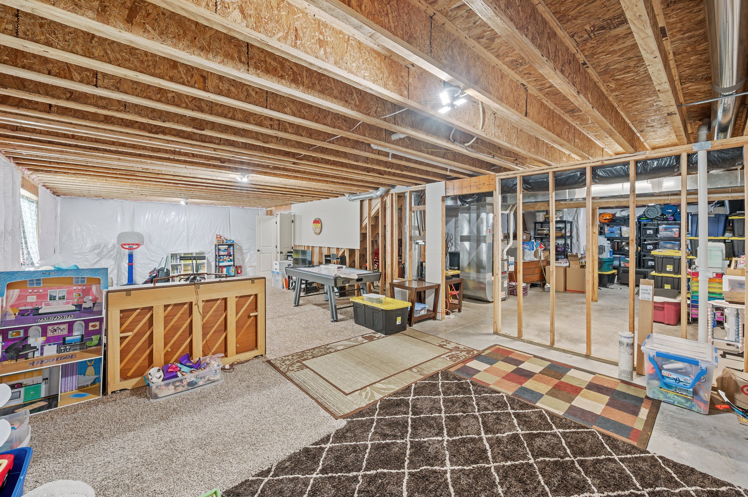 Lincoln Int - 28.jpg