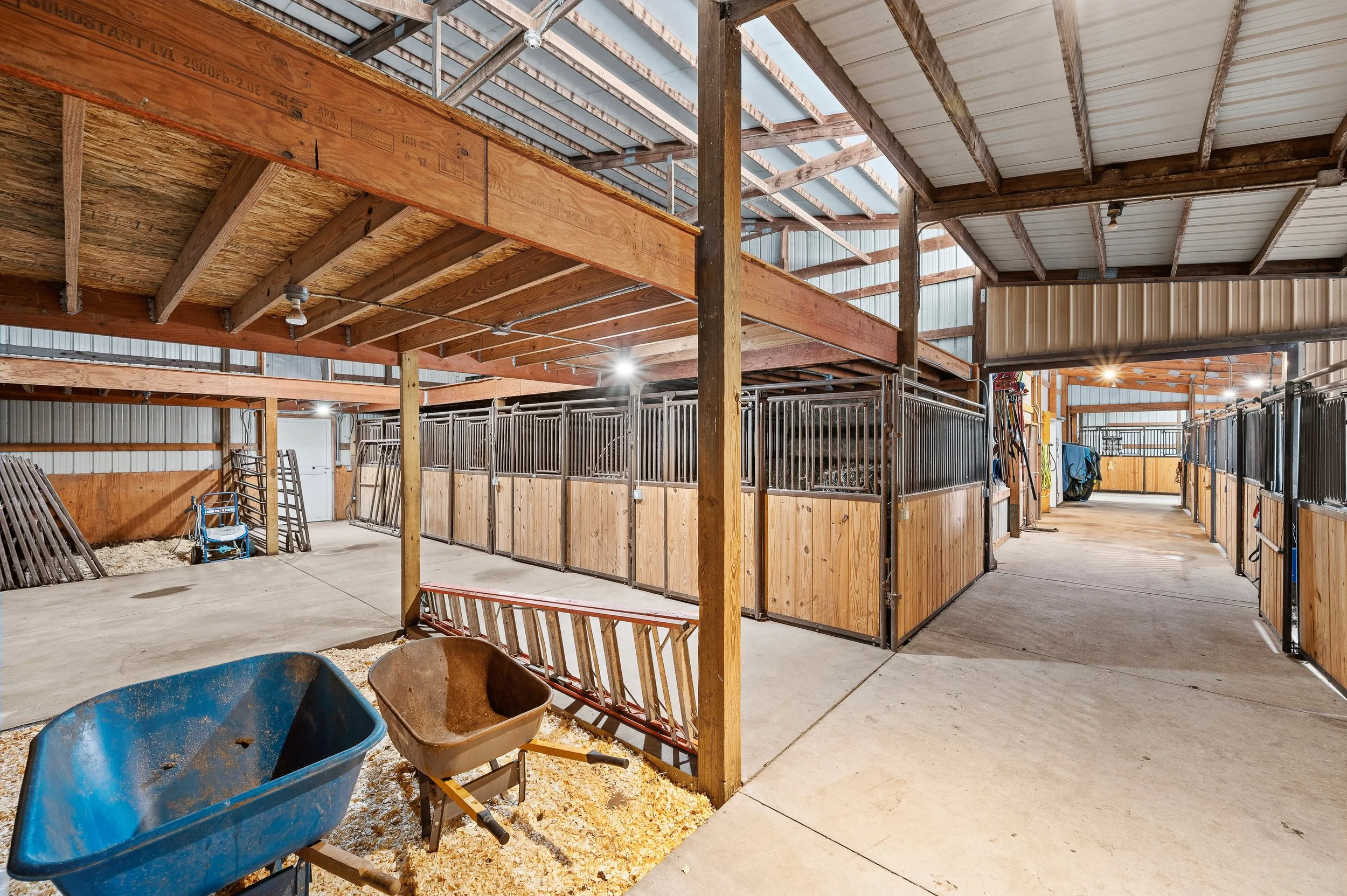 Copper Moon Stables - 16.jpg