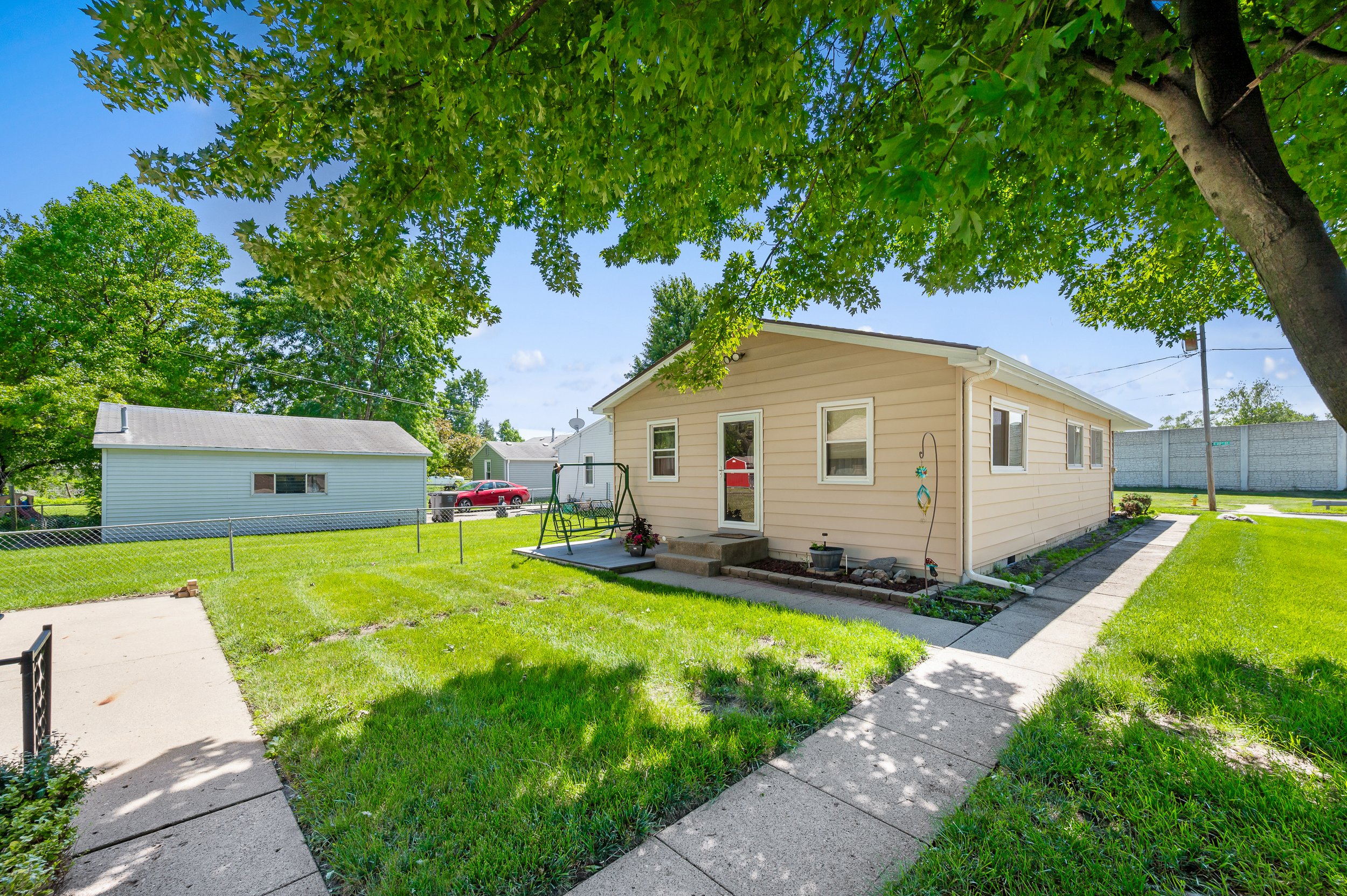E 22nd Ext - 06.jpg